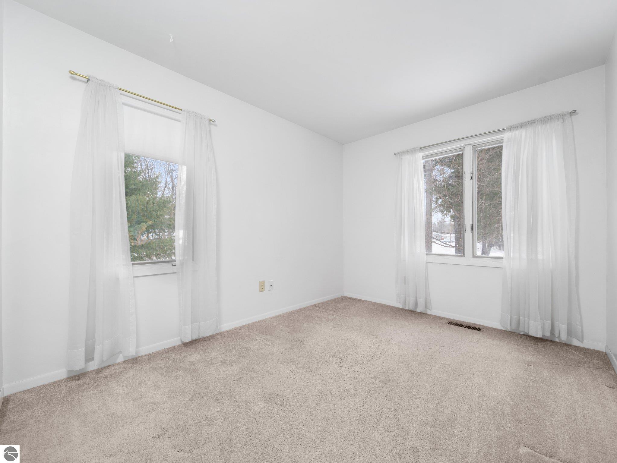 1554 Ridge View Court