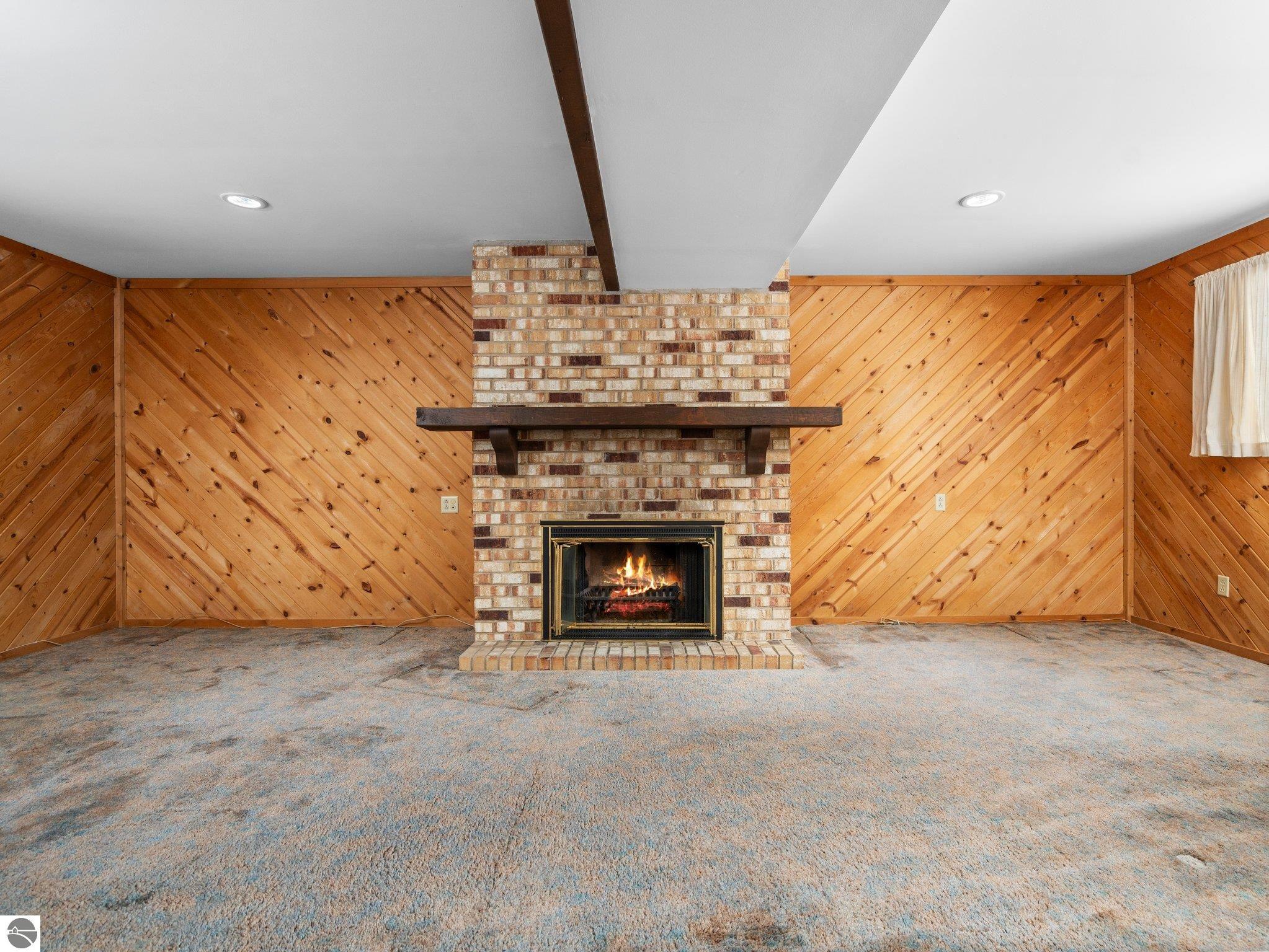 1554 Ridge View Court