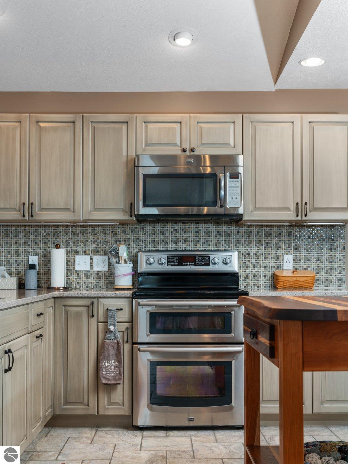 7277 E Leelanau Hills Drive