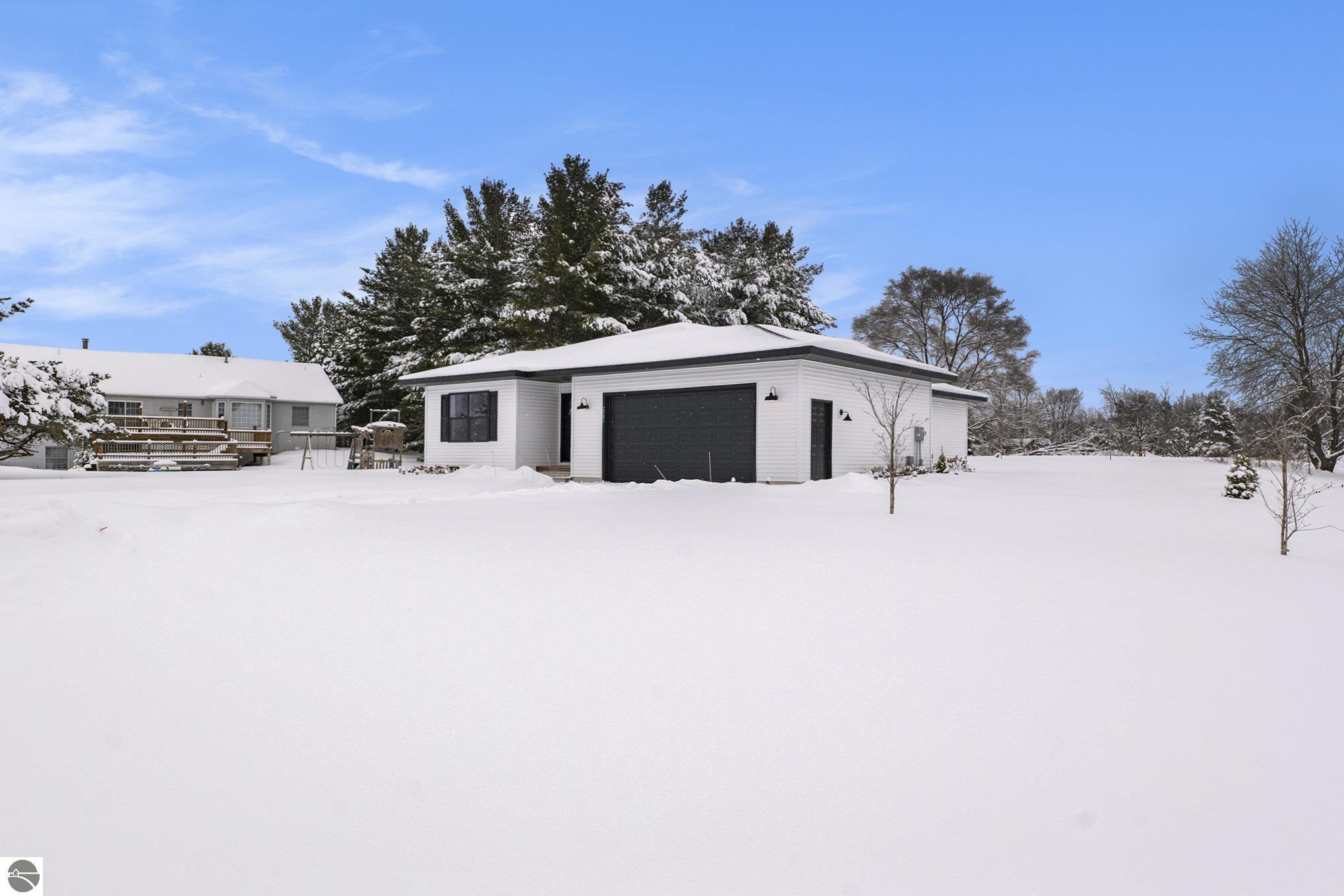 2081 Country Estate Lane
