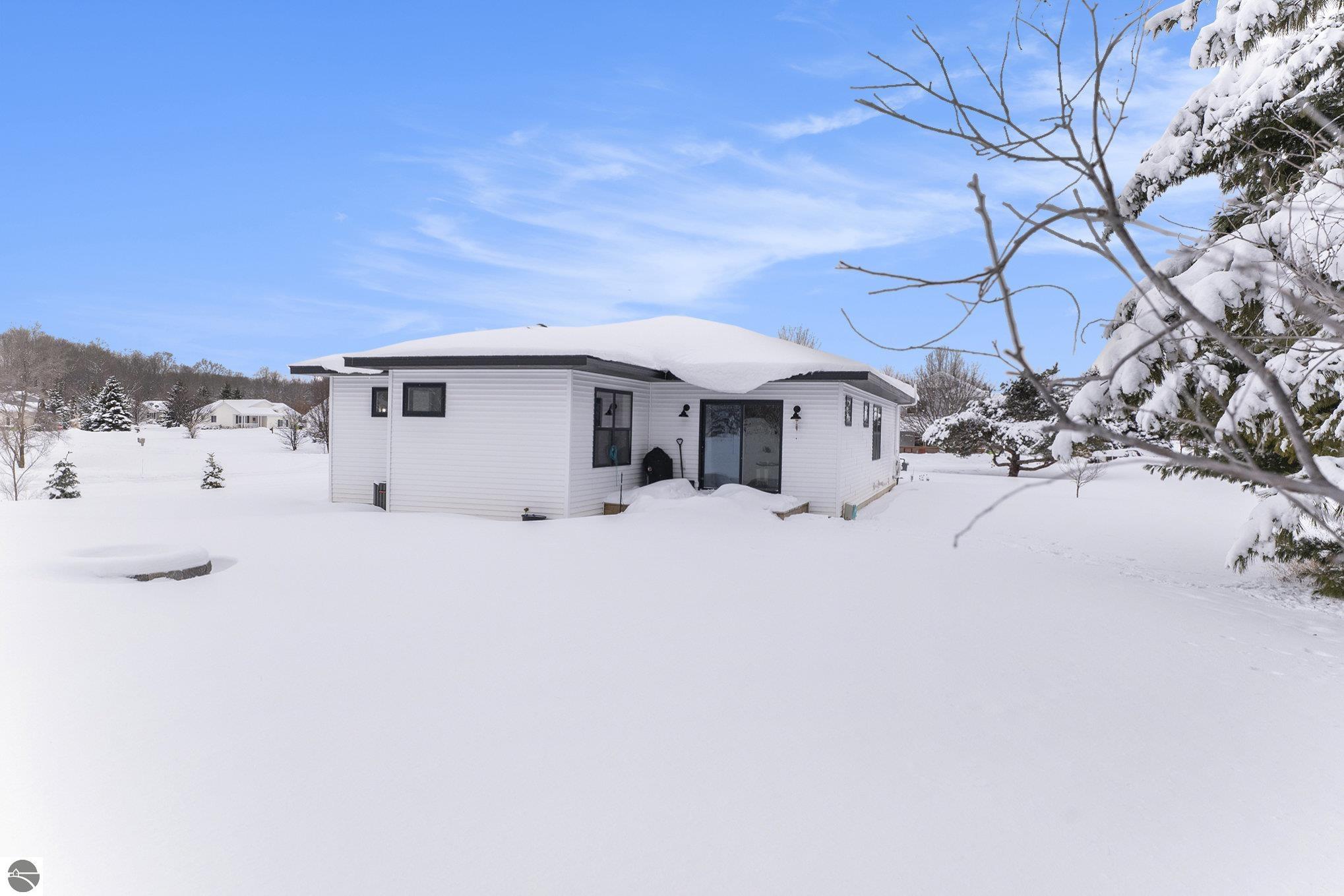 2081 Country Estate Lane