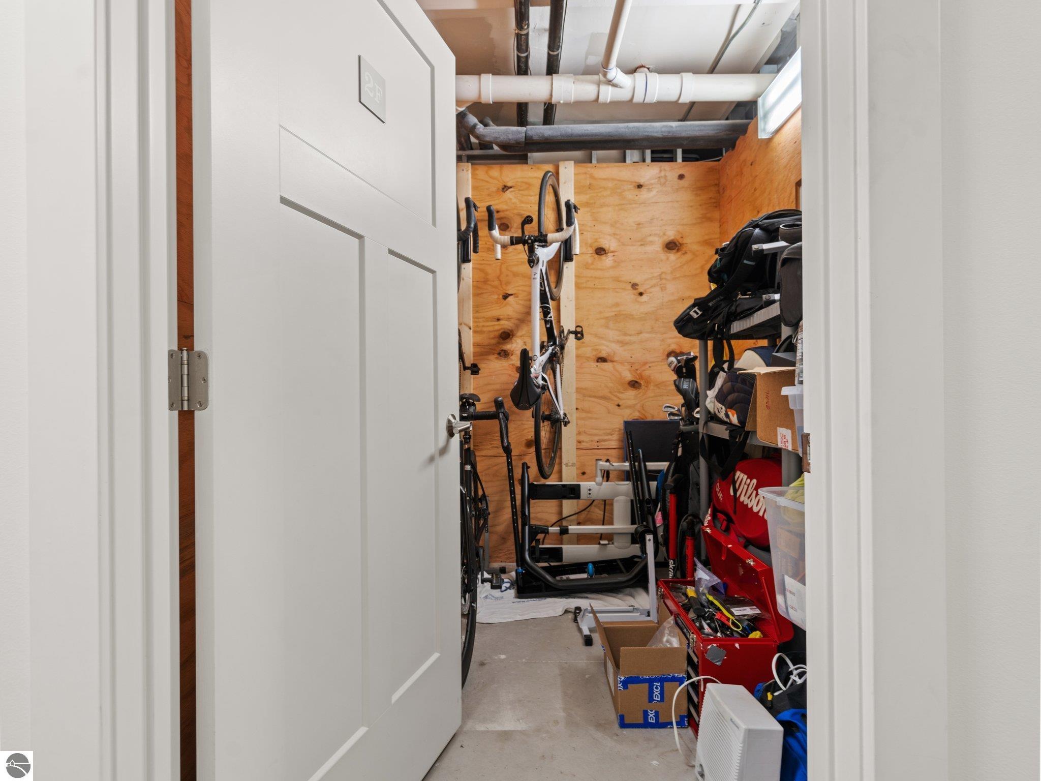 215 Washington Street # 2F