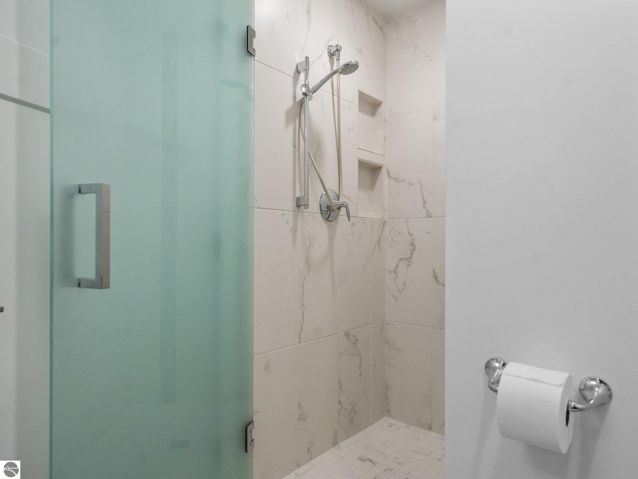 215 Washington Street # 2F