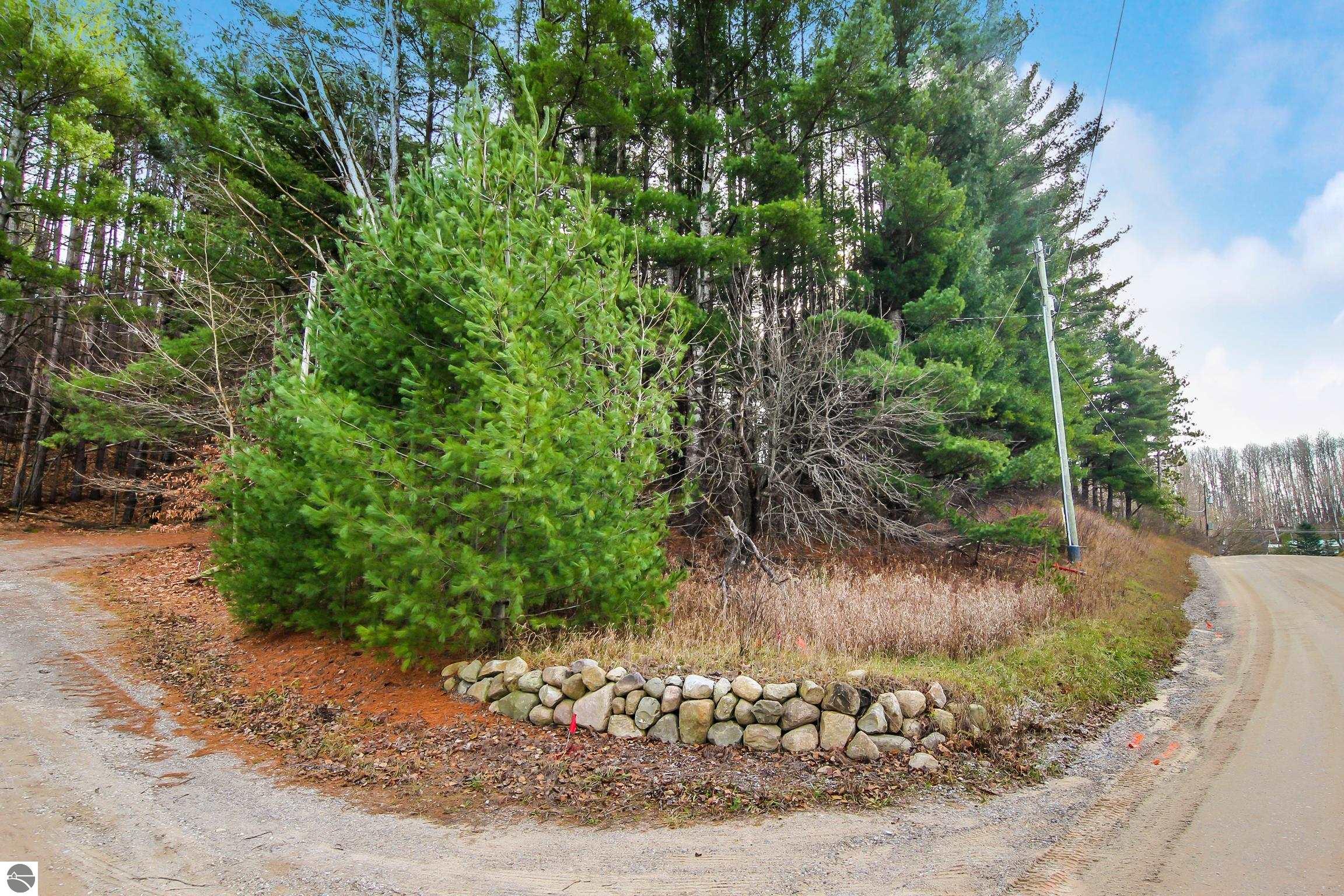 5172 Cedar Valley Road
