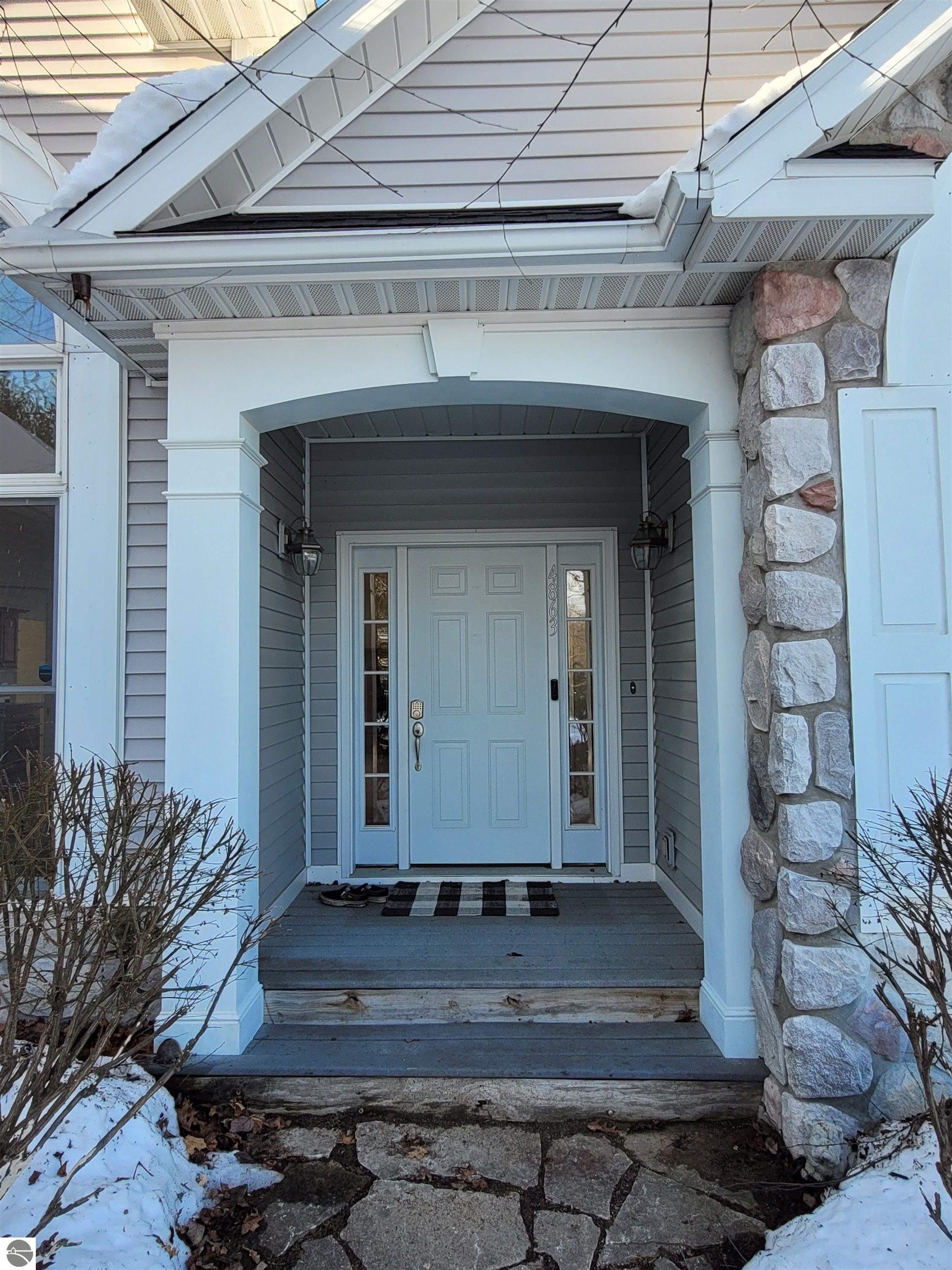 4863 Arbor Grove