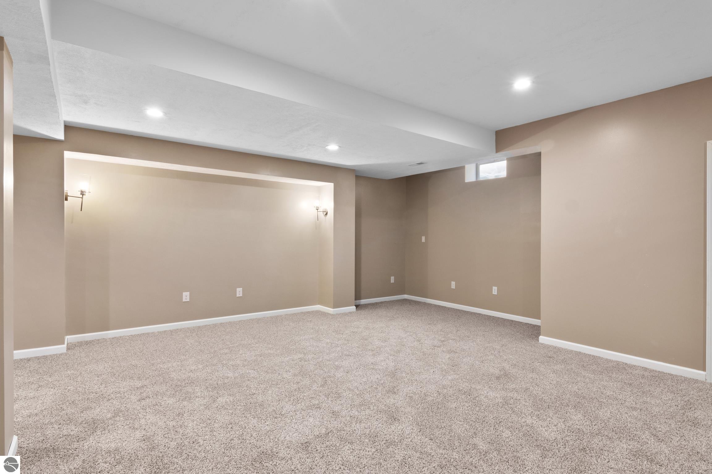 4863 Arbor Grove