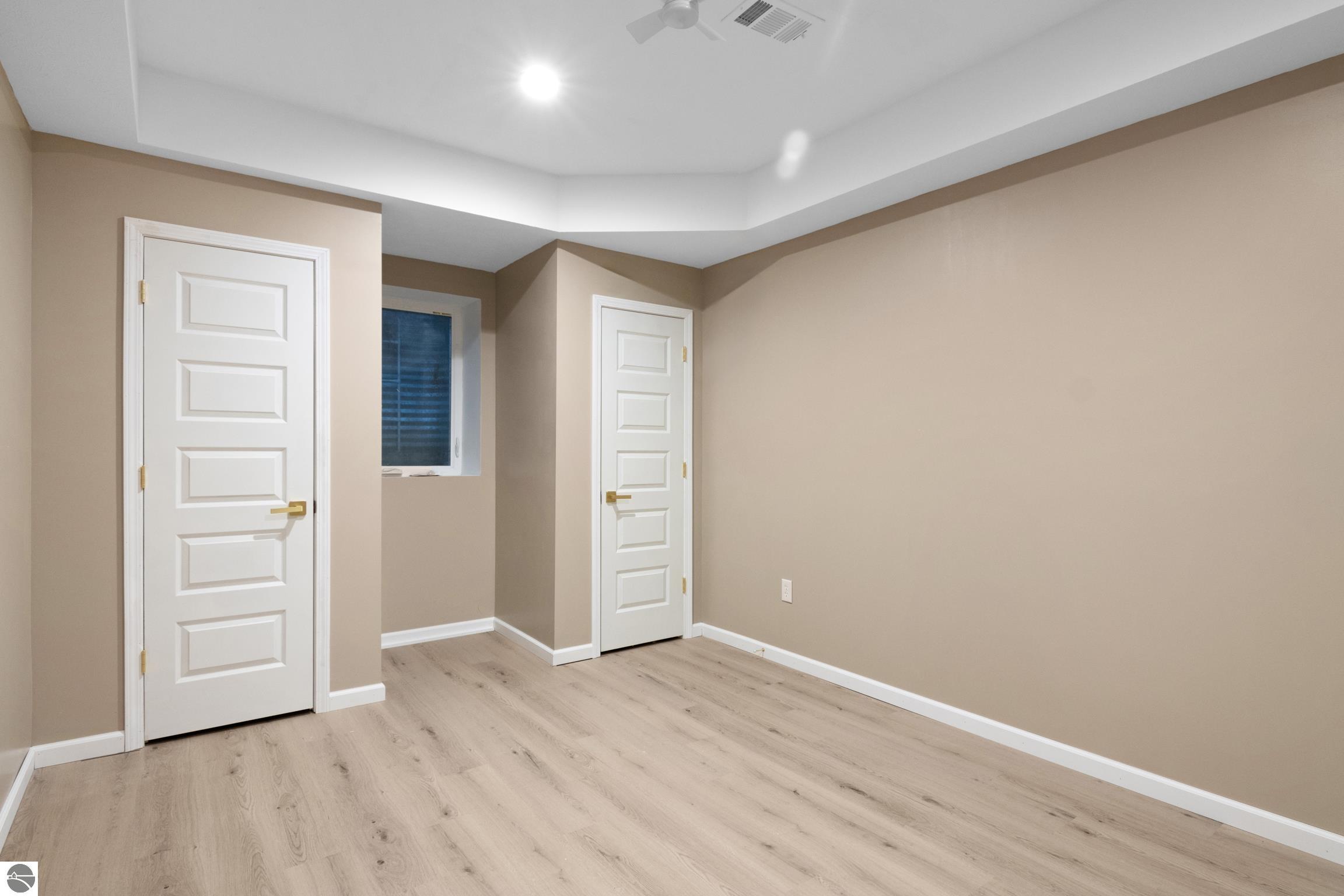 4863 Arbor Grove
