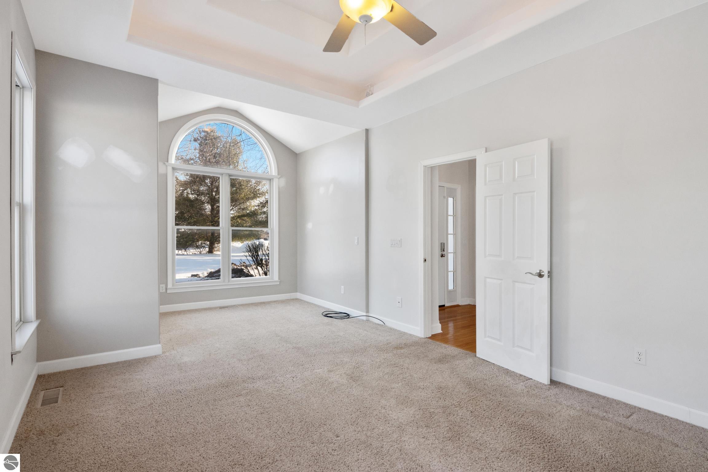 4863 Arbor Grove
