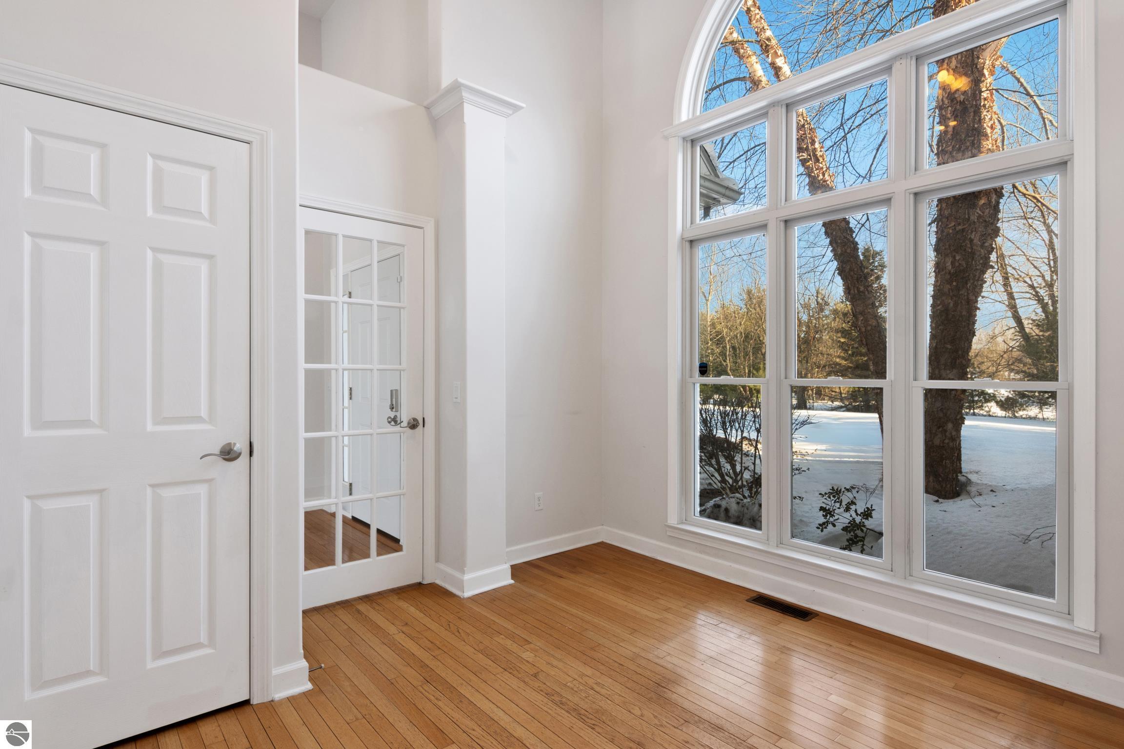 4863 Arbor Grove