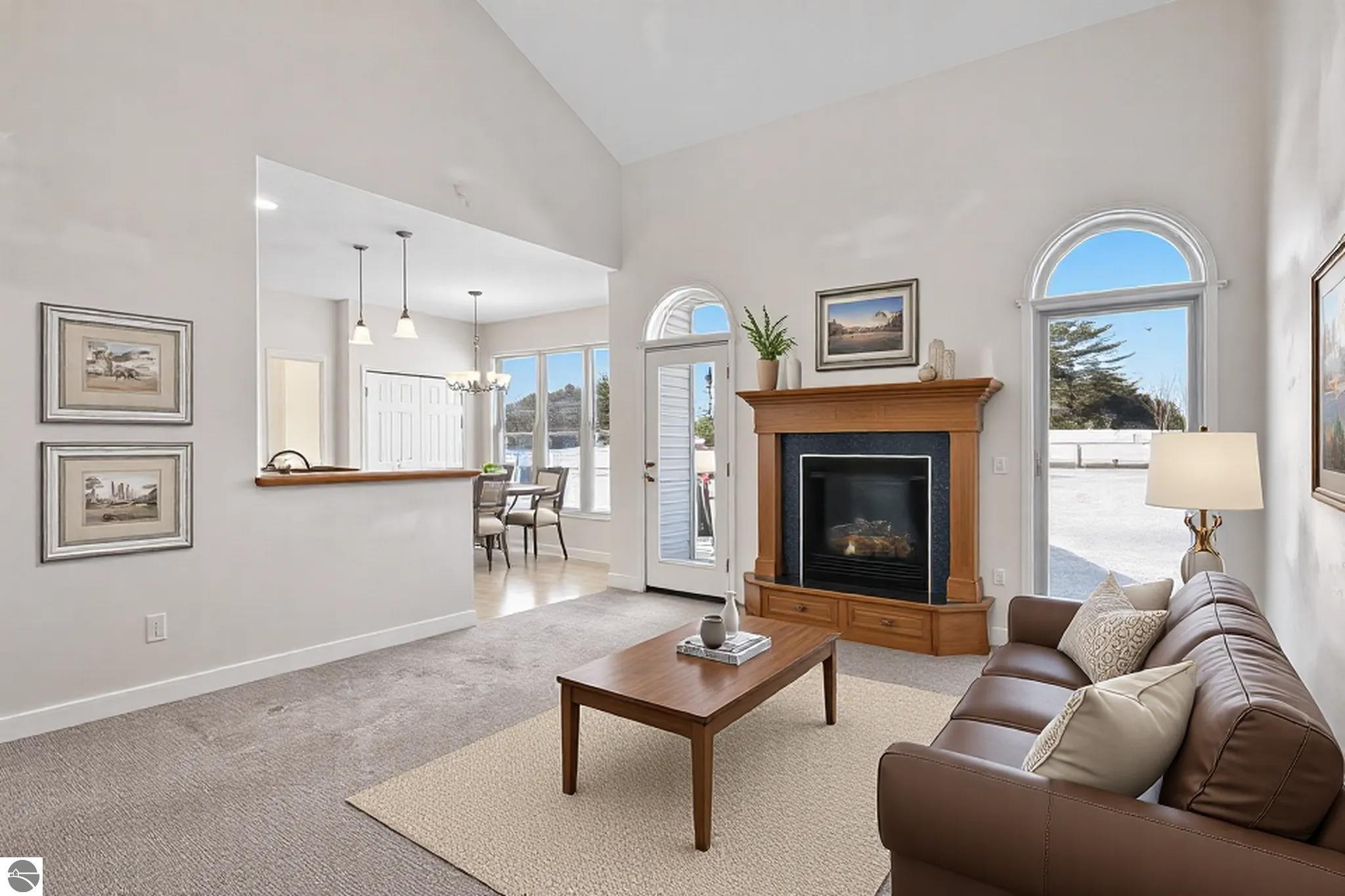 4863 Arbor Grove
