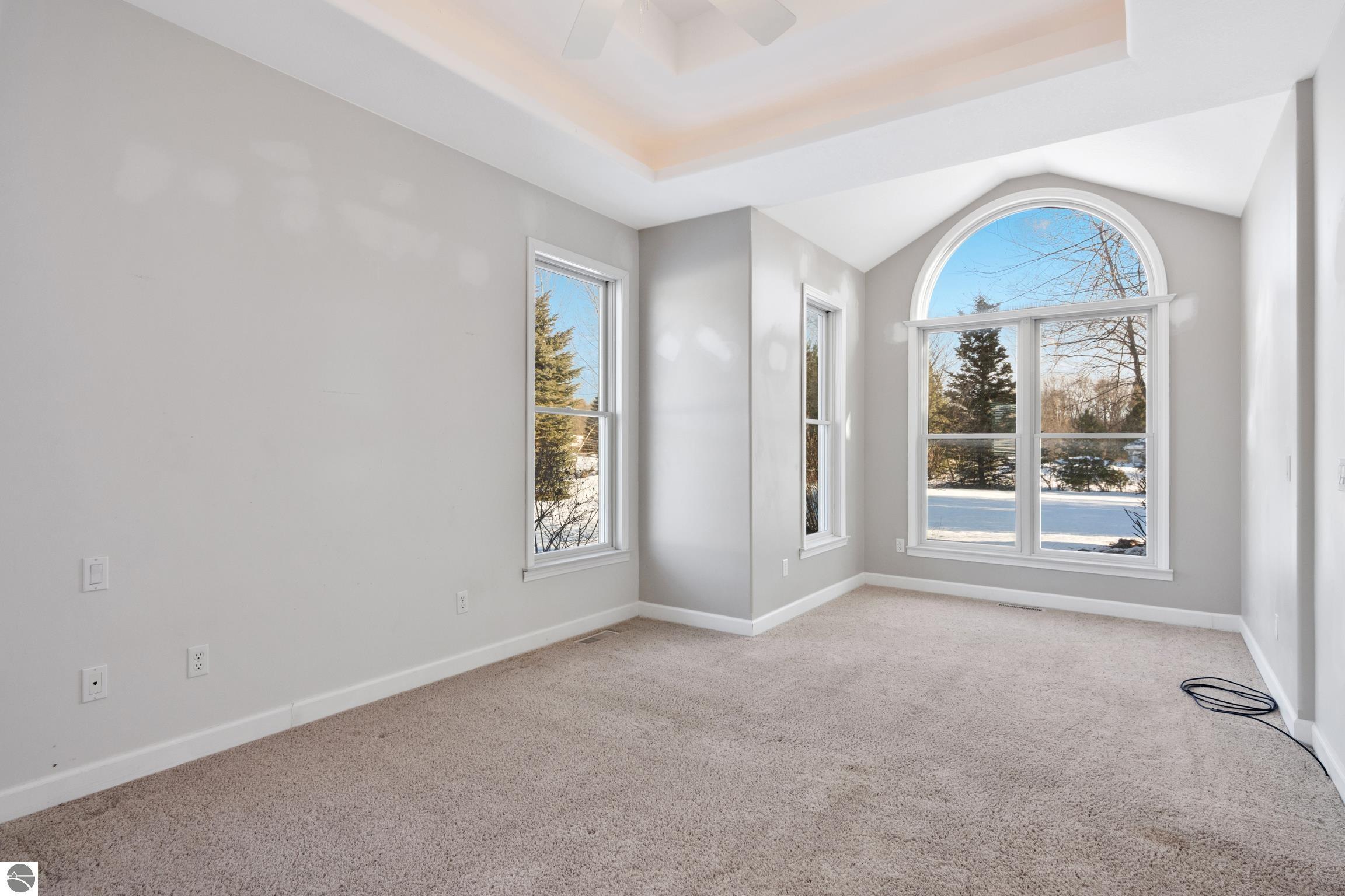 4863 Arbor Grove