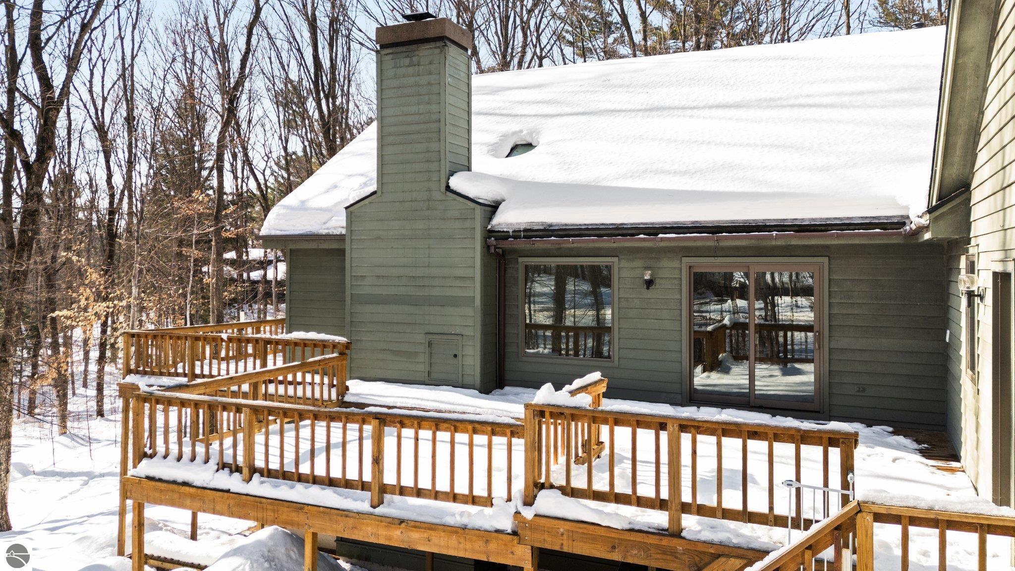 2970 Keewaydin Trail