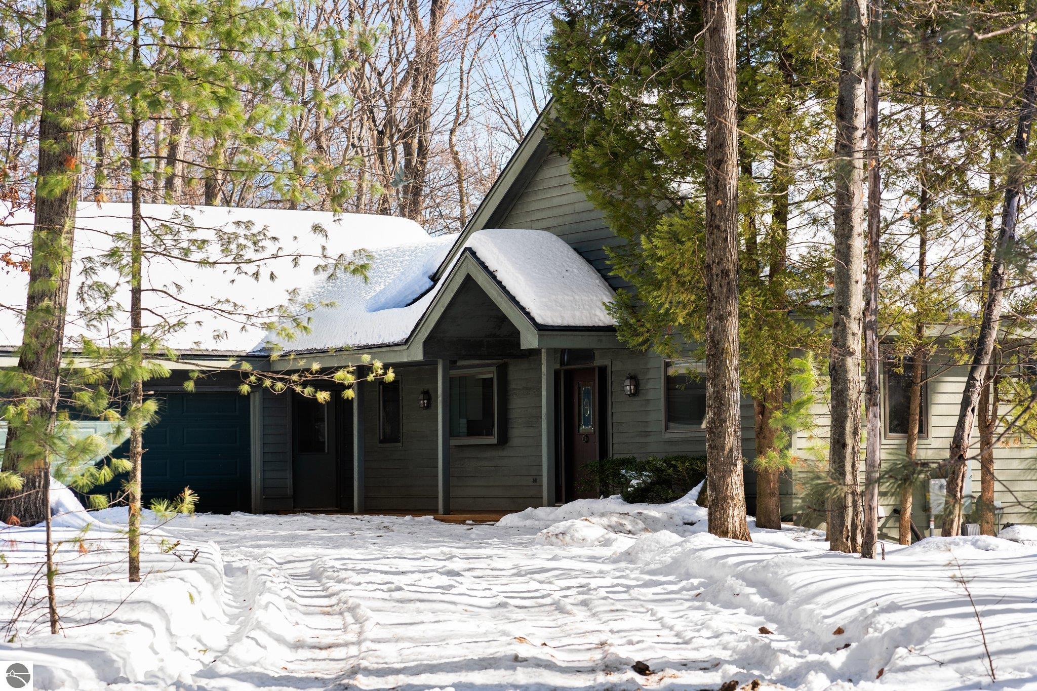 2970 Keewaydin Trail