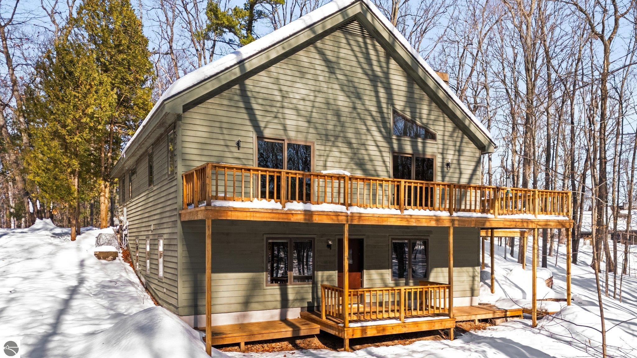 2970 Keewaydin Trail