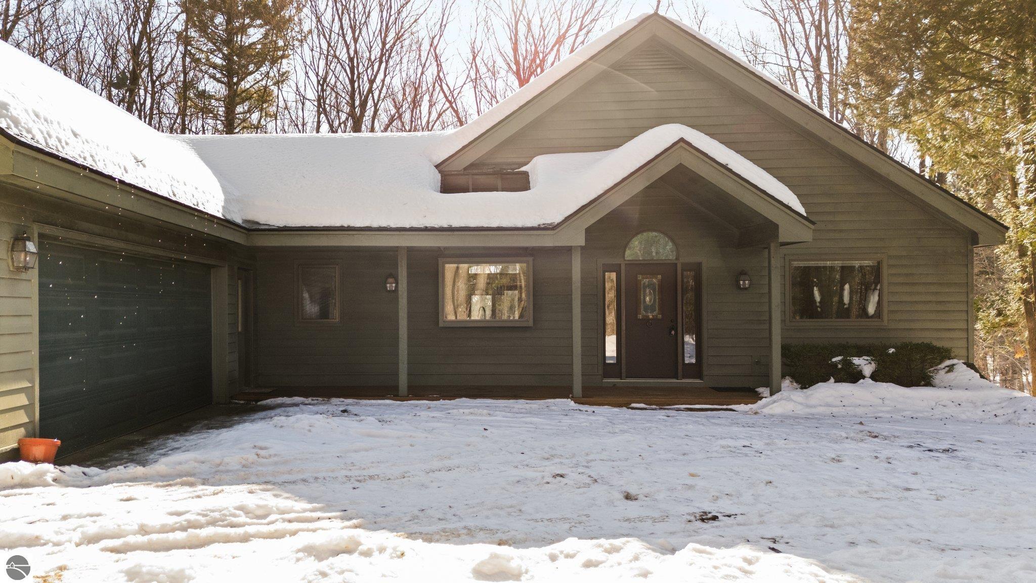 2970 Keewaydin Trail