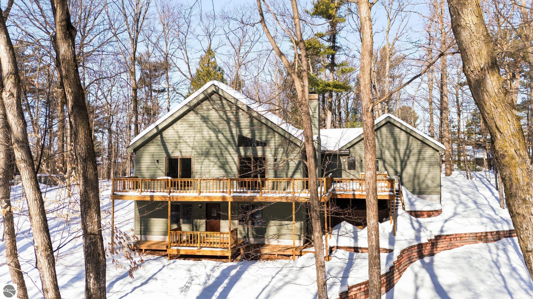 2970 Keewaydin Trail