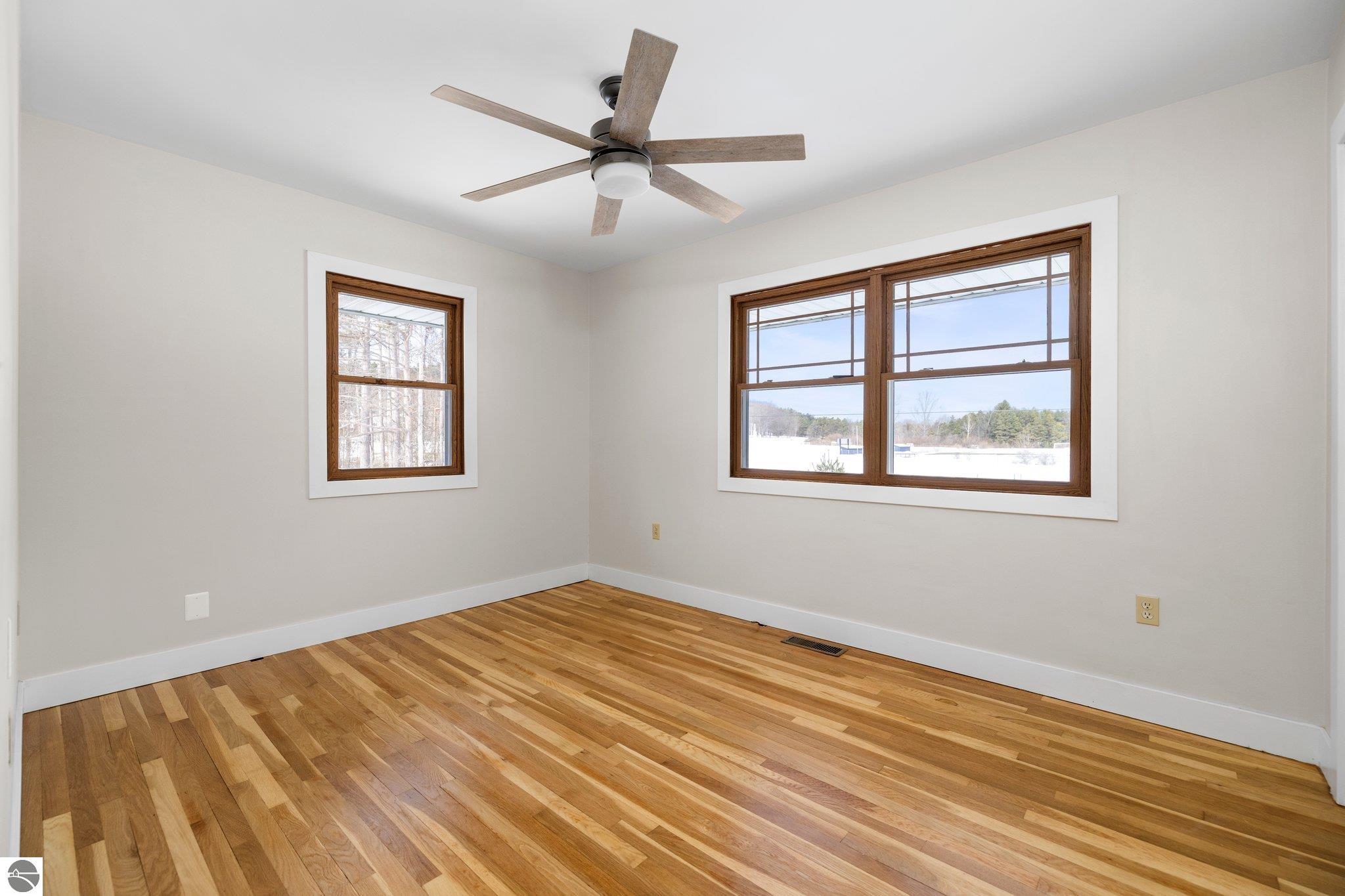 359 W Third Street