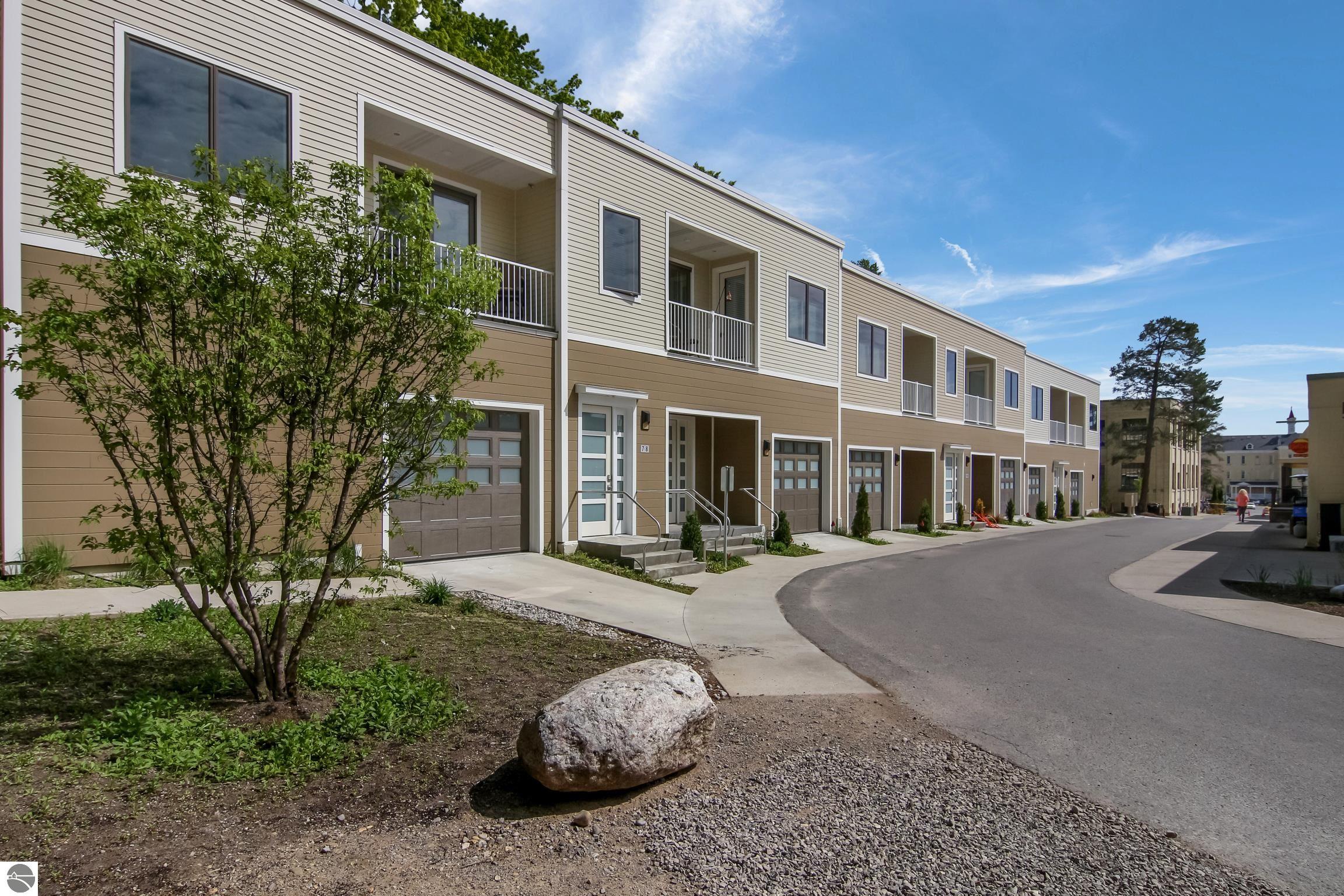 1388-7 Gray Drive # 7