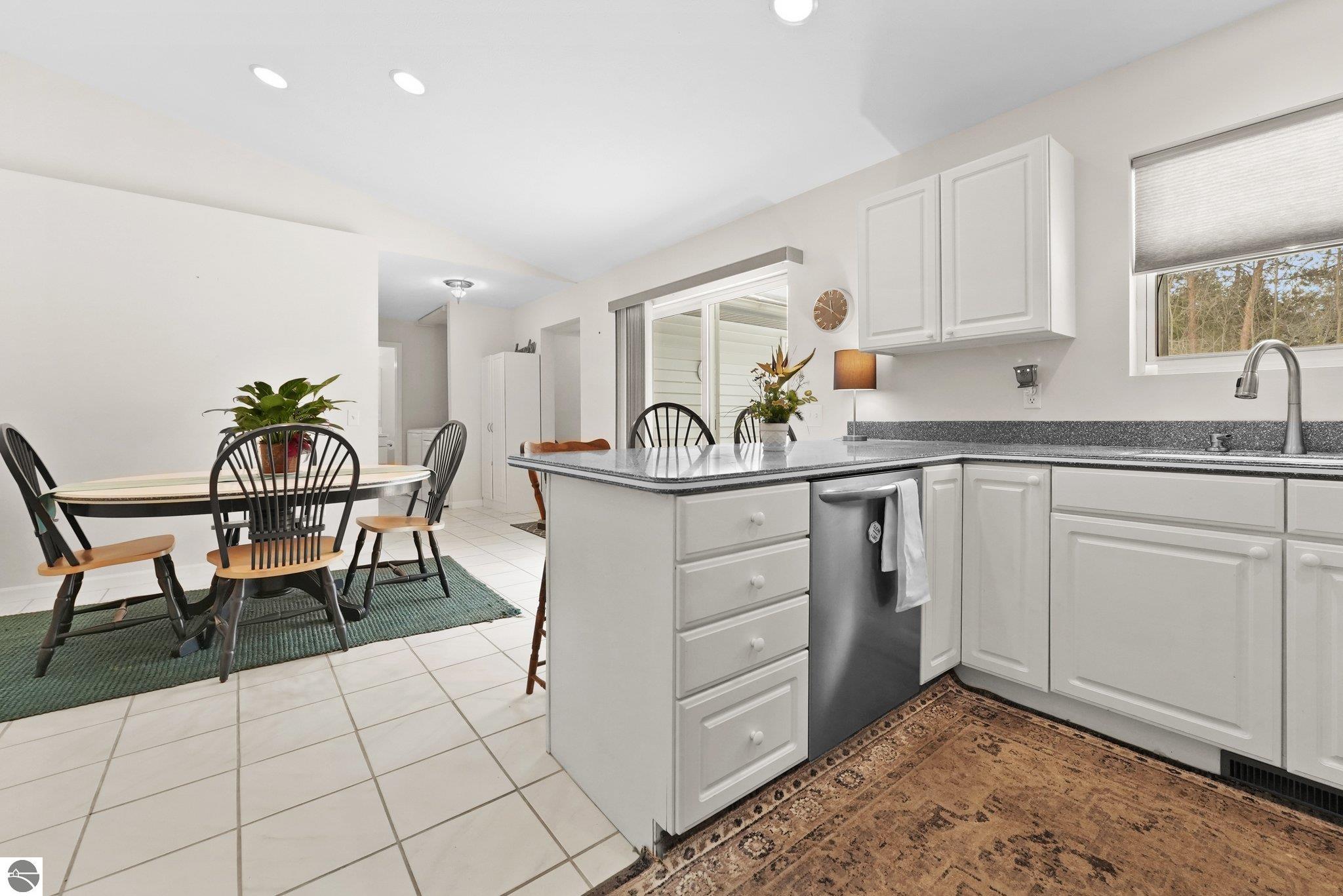 9136 Evergreen Drive