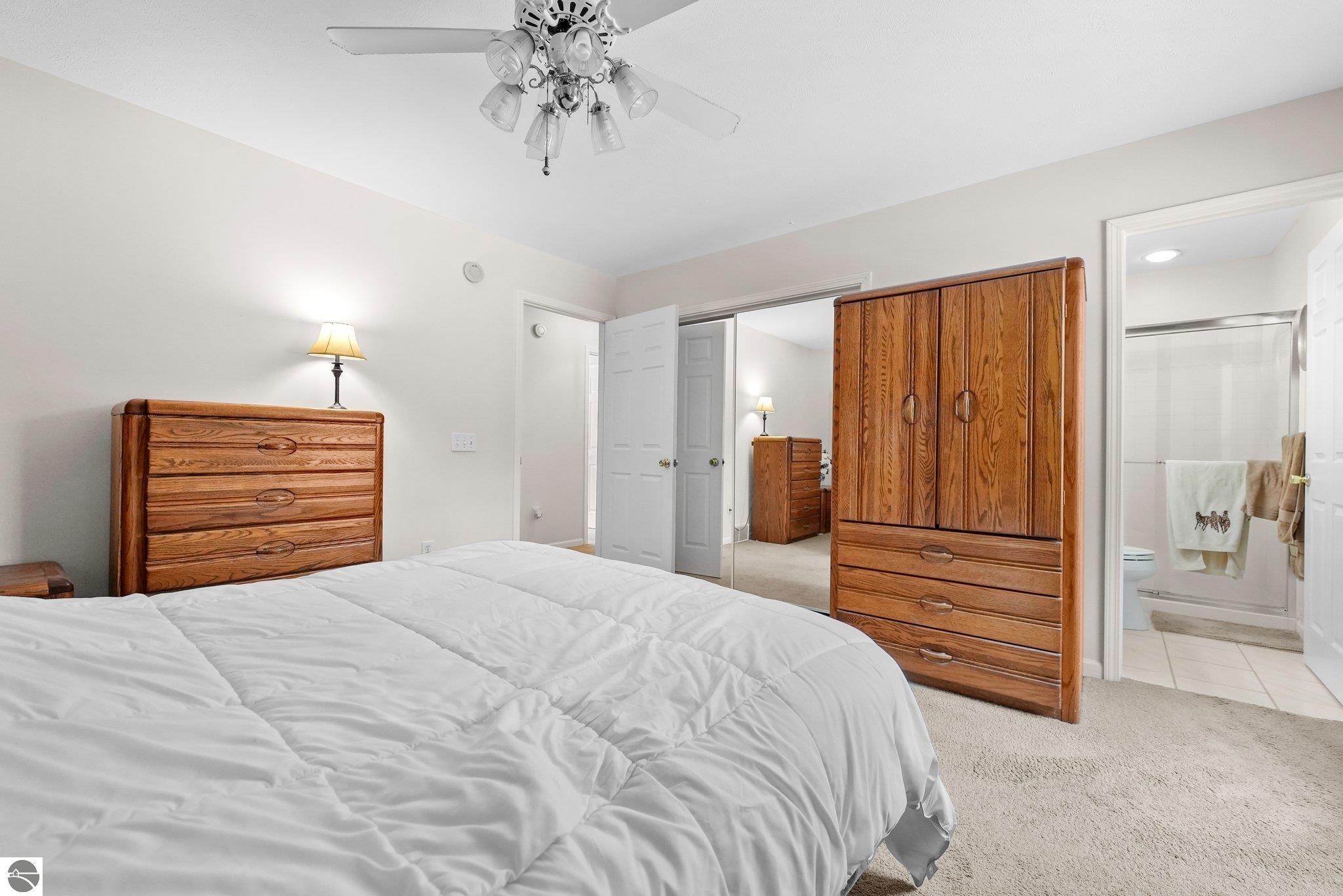 9136 Evergreen Drive
