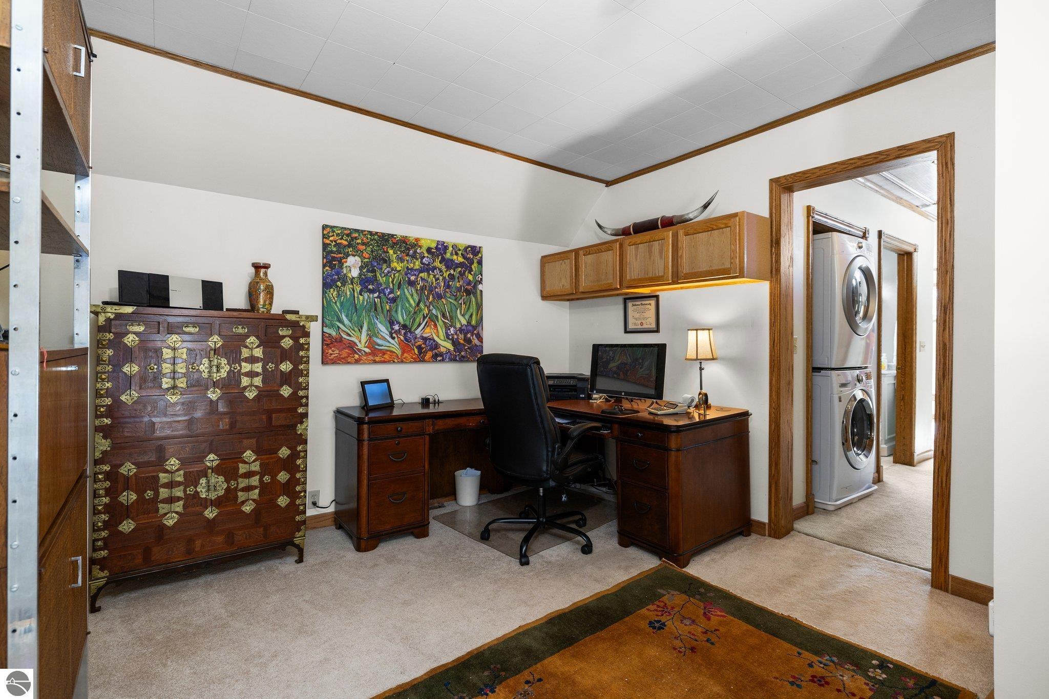 425 W Ninth Street