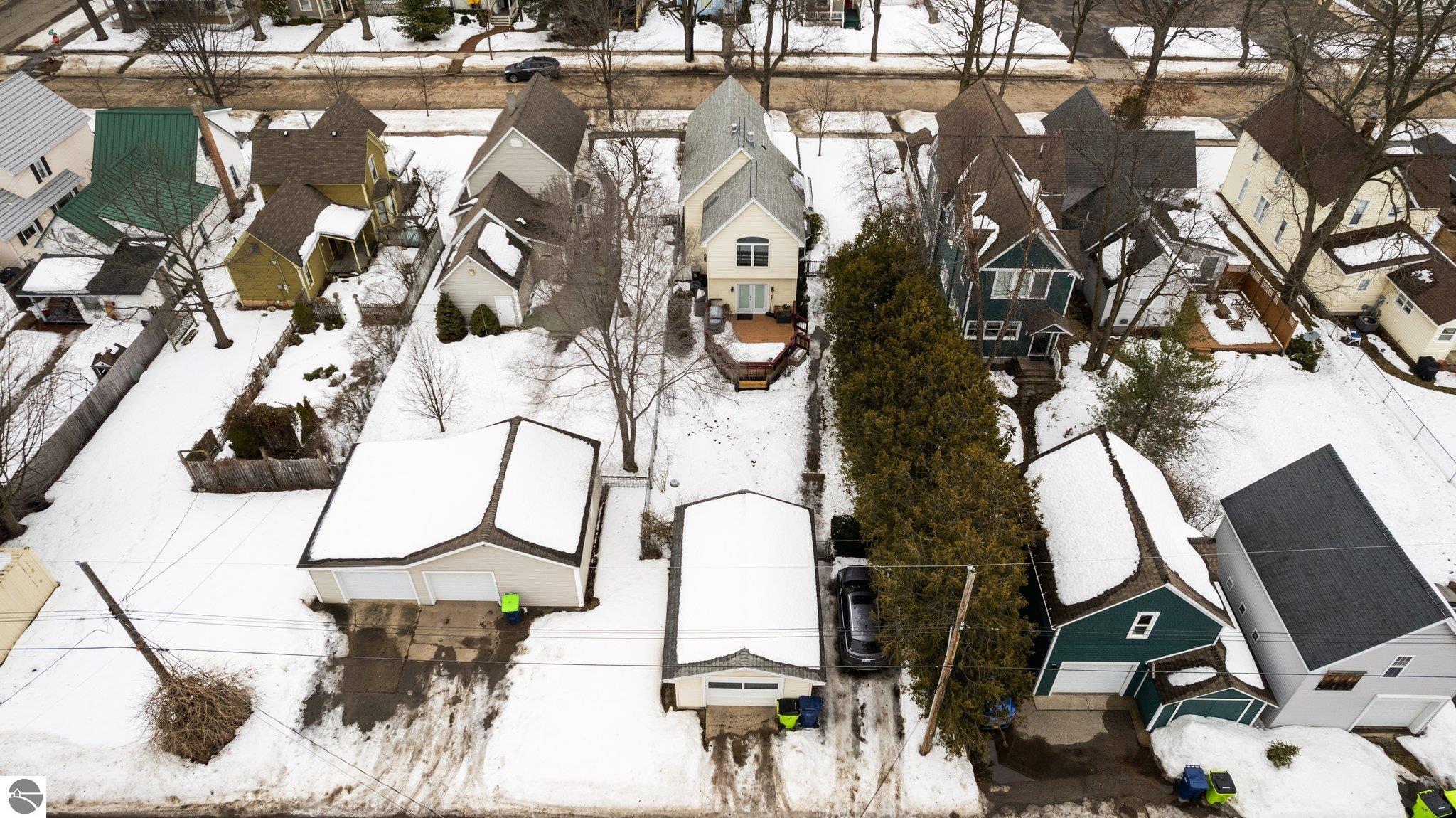 425 W Ninth Street
