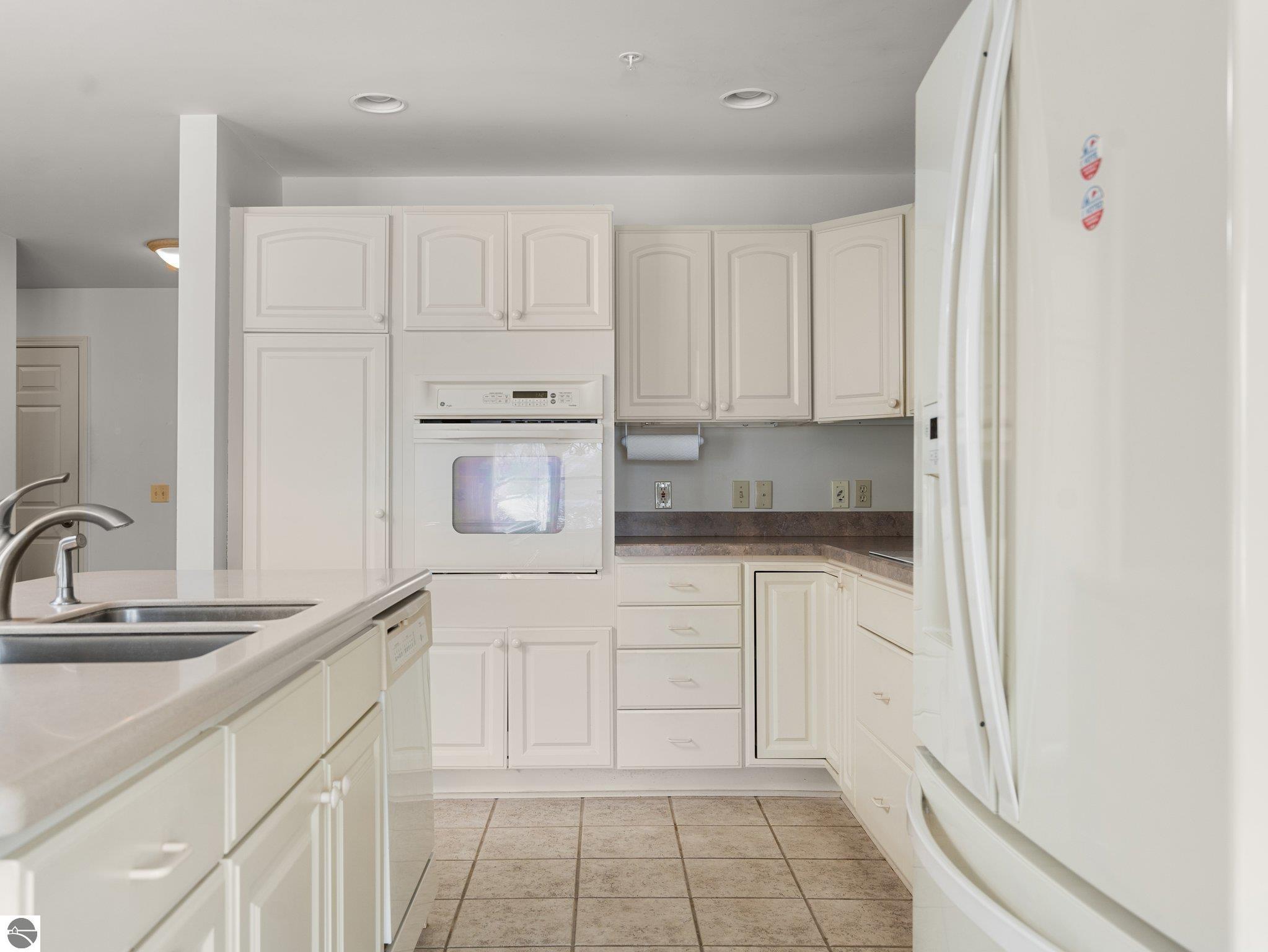 1111 Lake Ridge Drive # 101