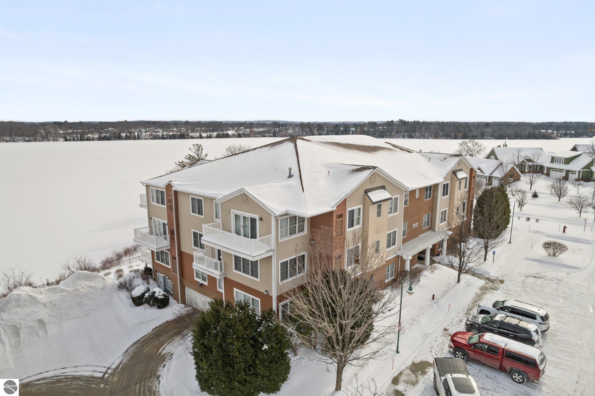 1111 Lake Ridge Drive # 101
