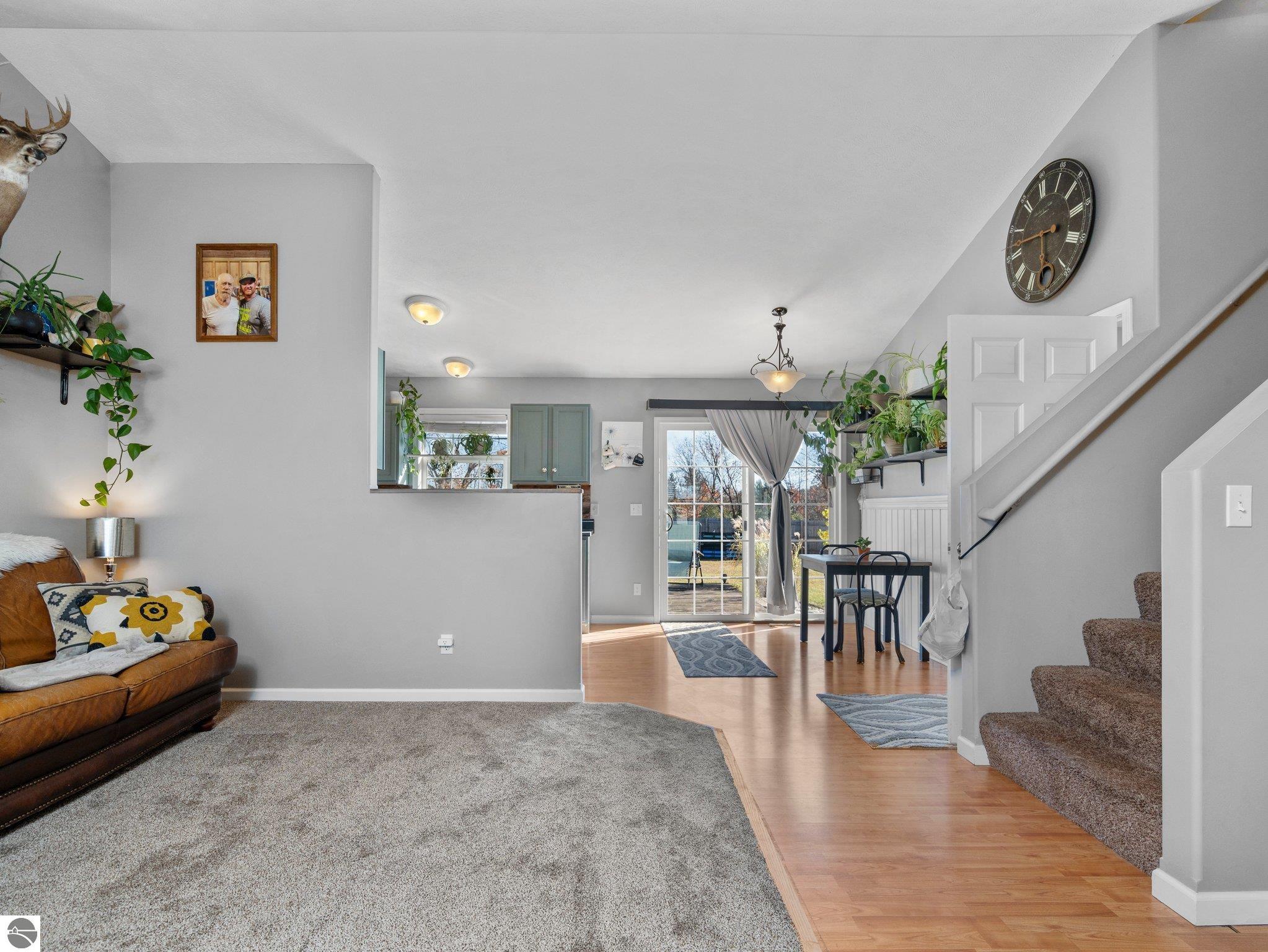 2433 Woodcock Lane