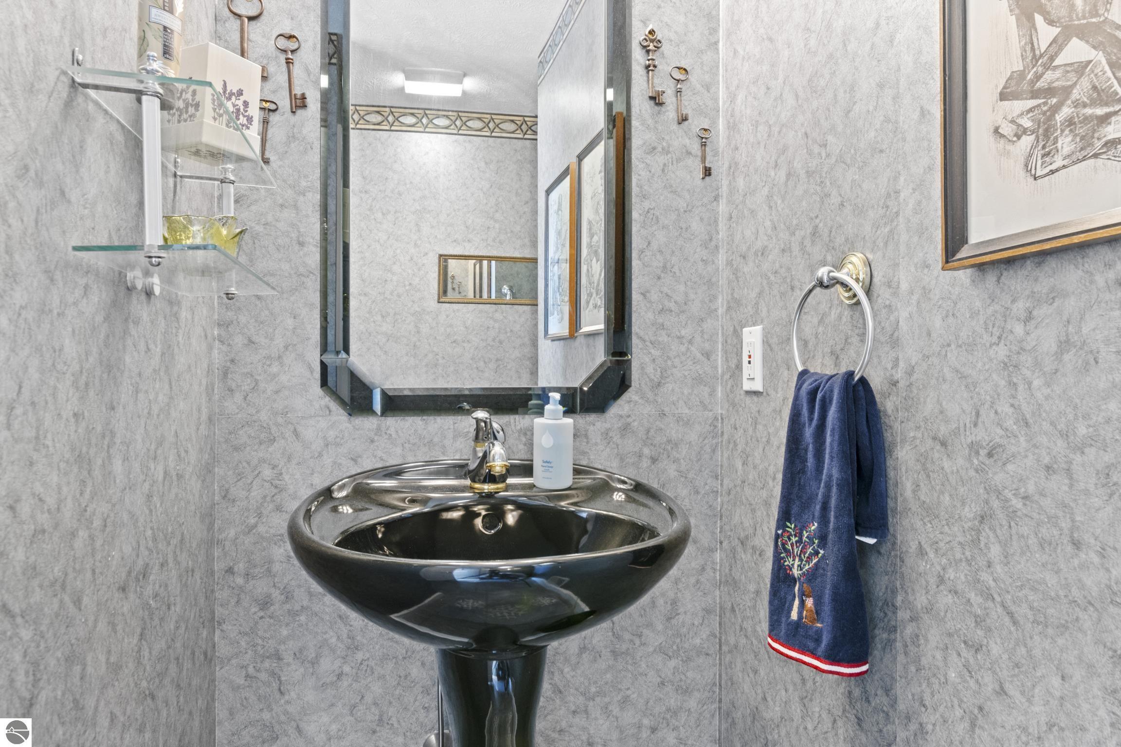 2883 E Crown Drive # 7 Unit: #7