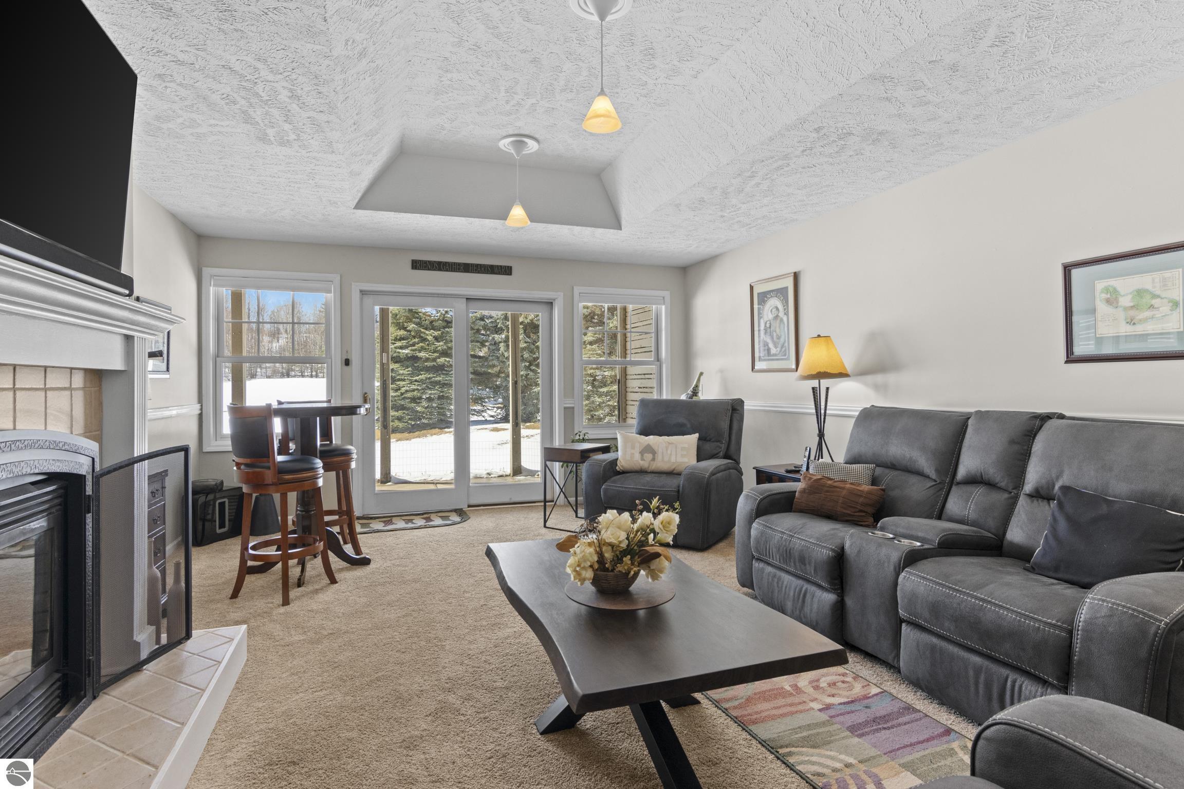 2883 E Crown Drive # 7 Unit: #7