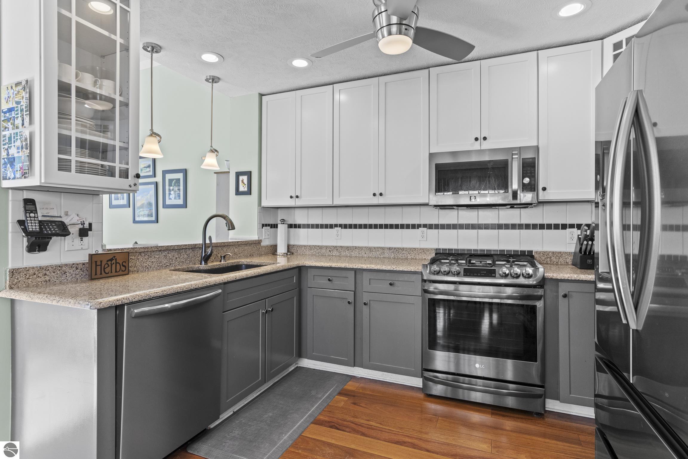 2883 E Crown Drive # 7 Unit: #7