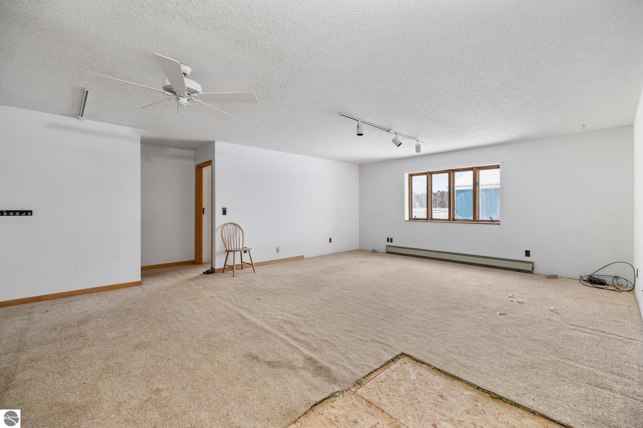 6125 Woodman Road