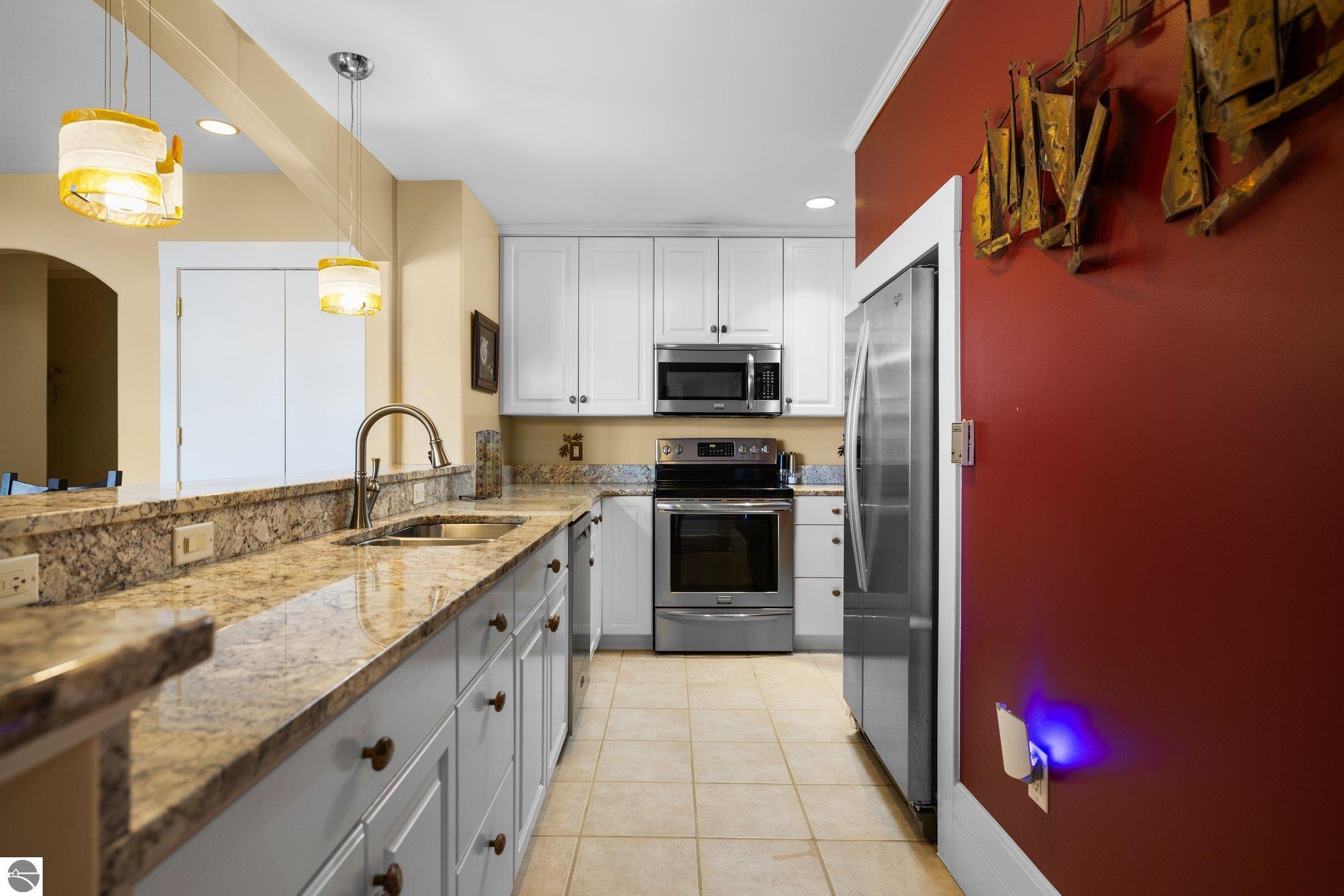 141 Rivers Edge Drive # 400