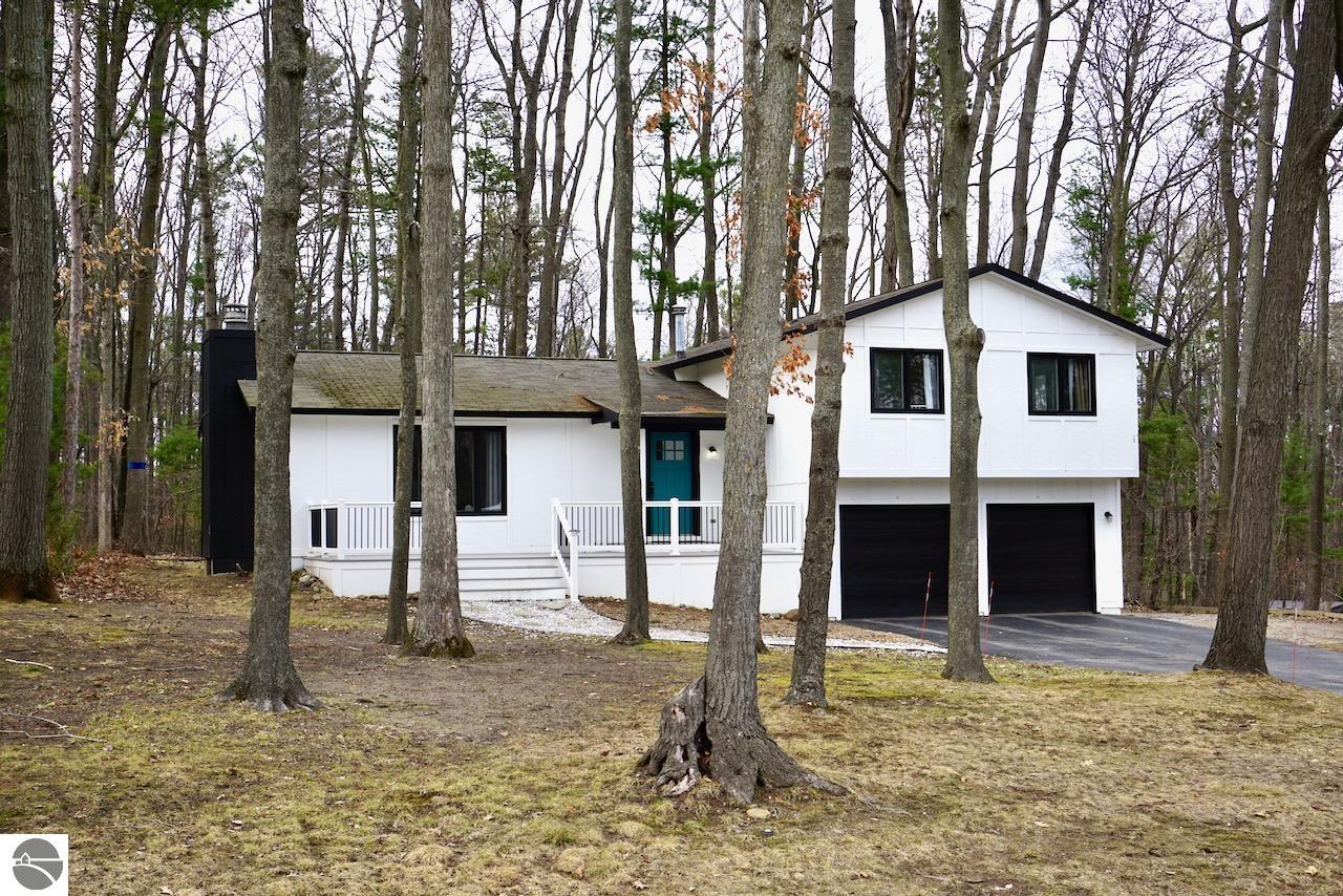 4239 W Timberwood Drive