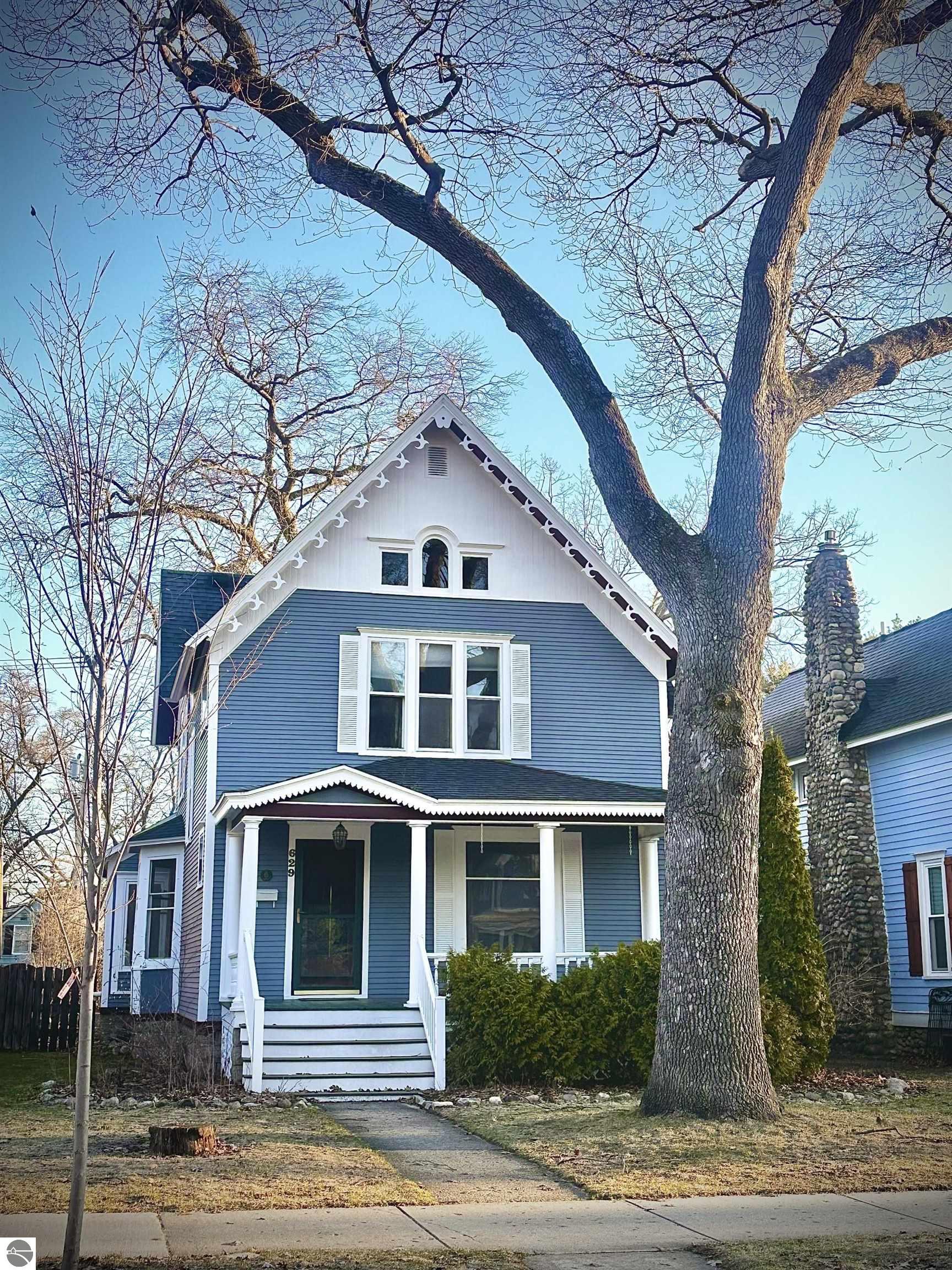 629 Washington Street