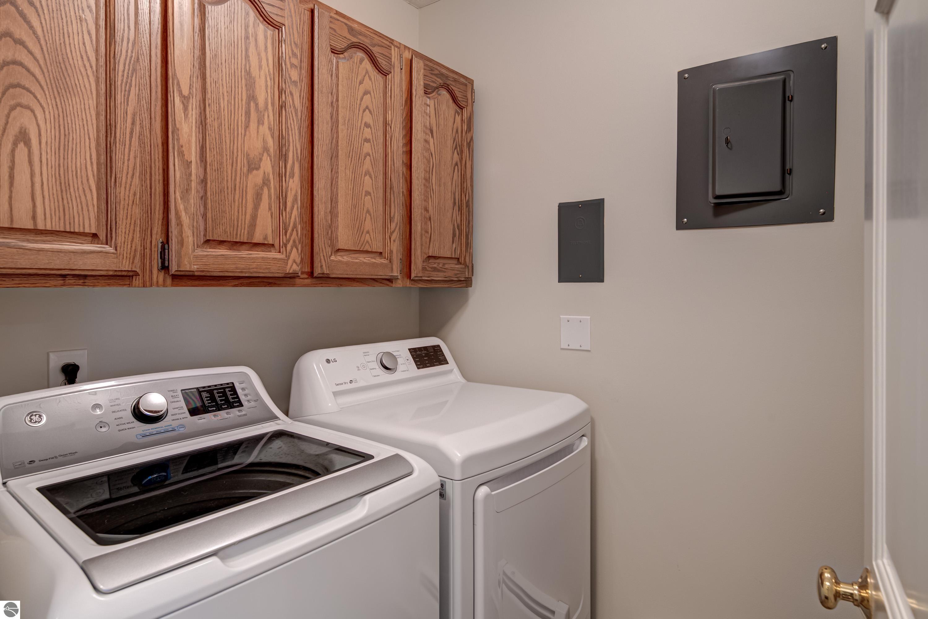 2489 US-31 N # 9