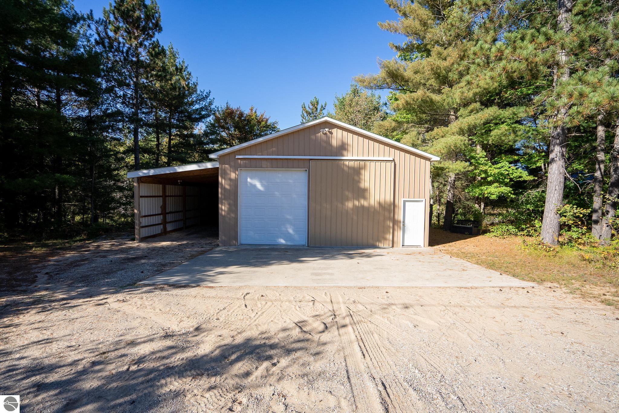 11373 NE Starvation Lake Road