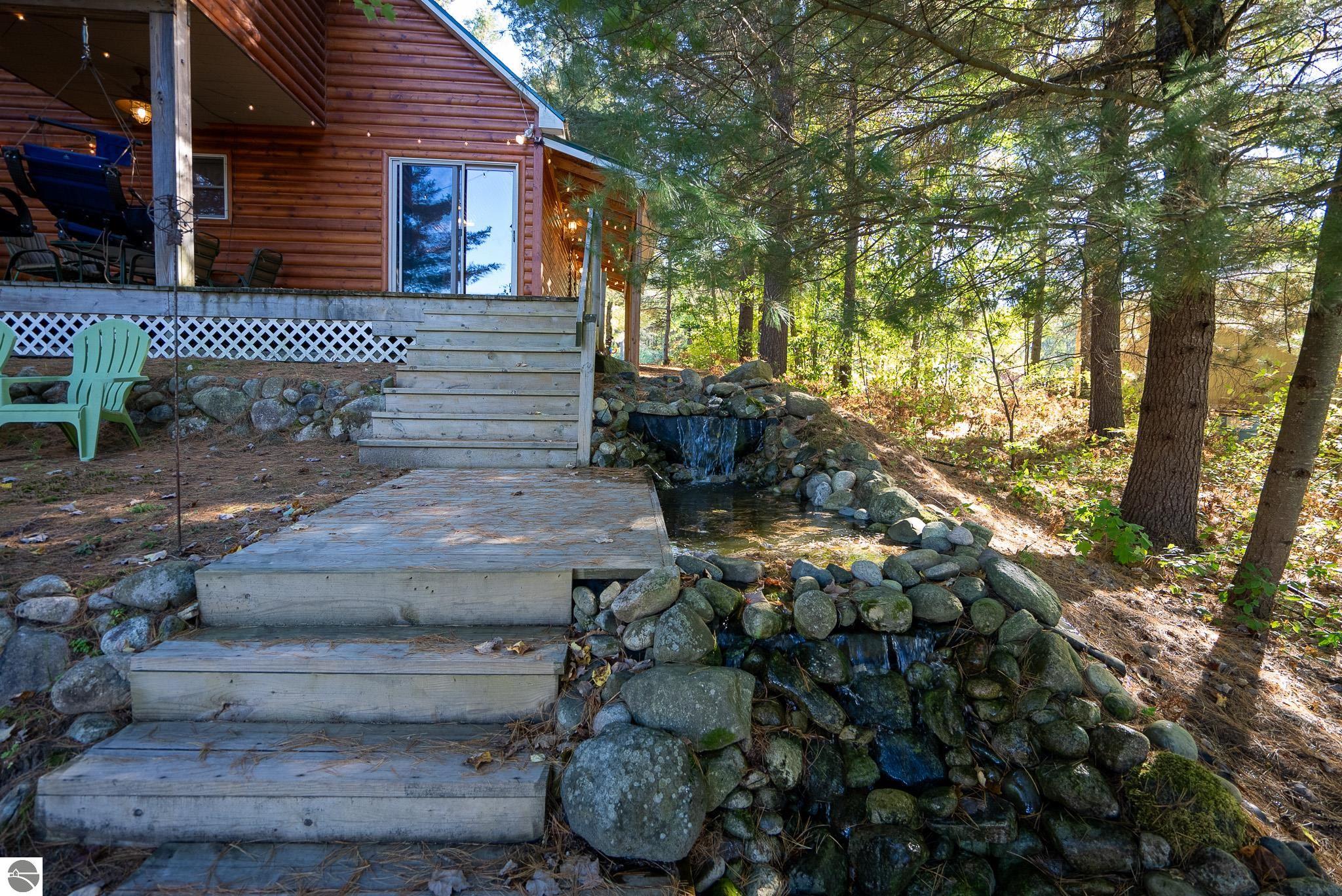 11373 NE Starvation Lake Road