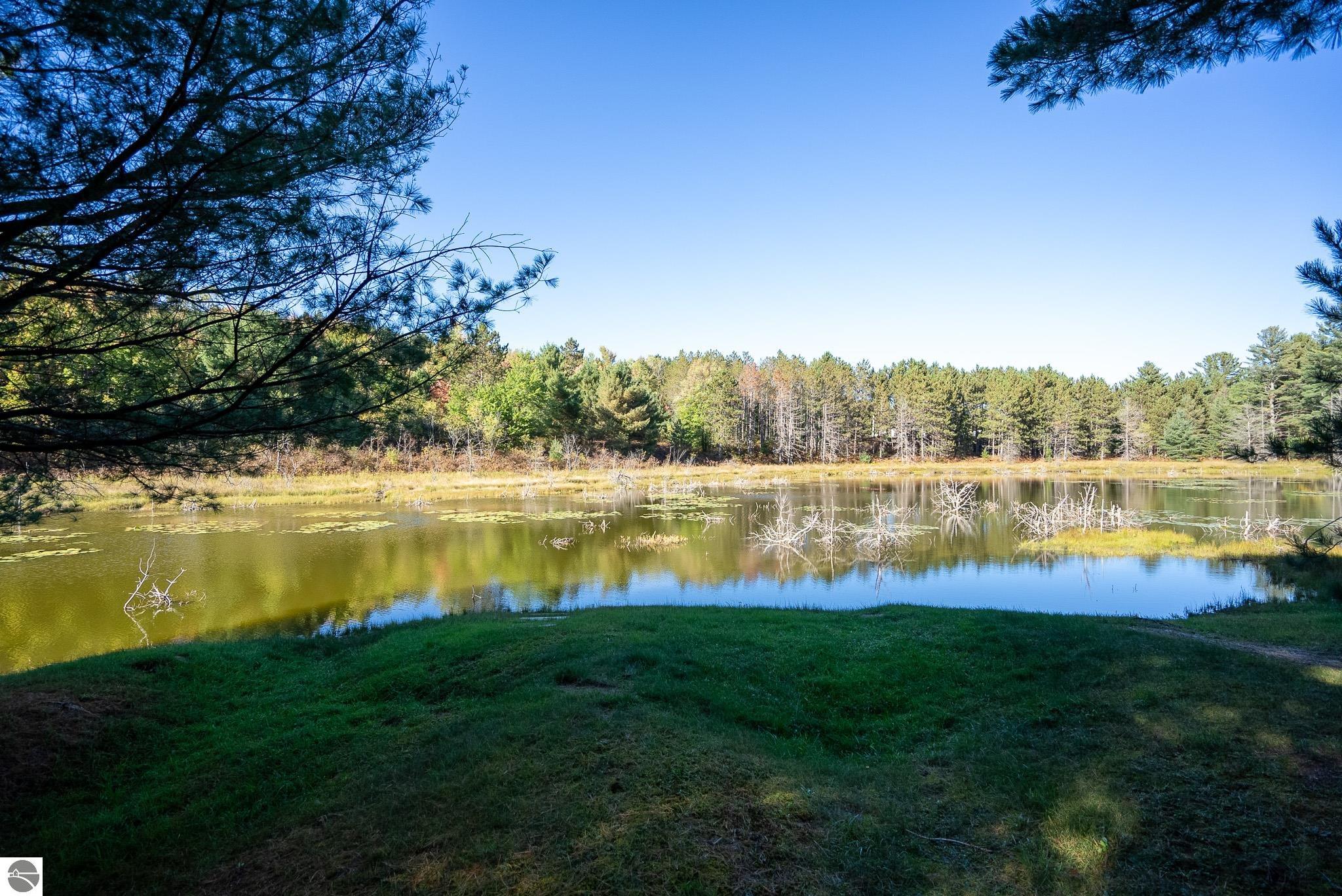 11373 NE Starvation Lake Road