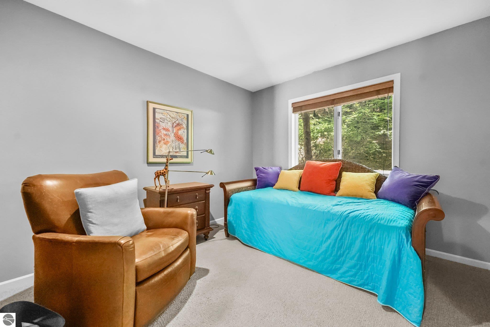 2127 E Timberlane Drive