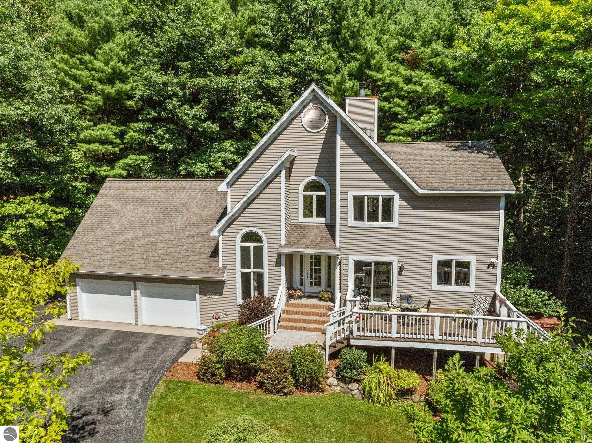 2127 E Timberlane Drive