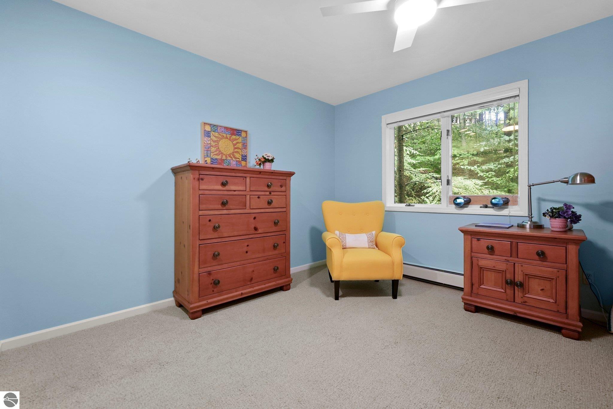 2127 E Timberlane Drive
