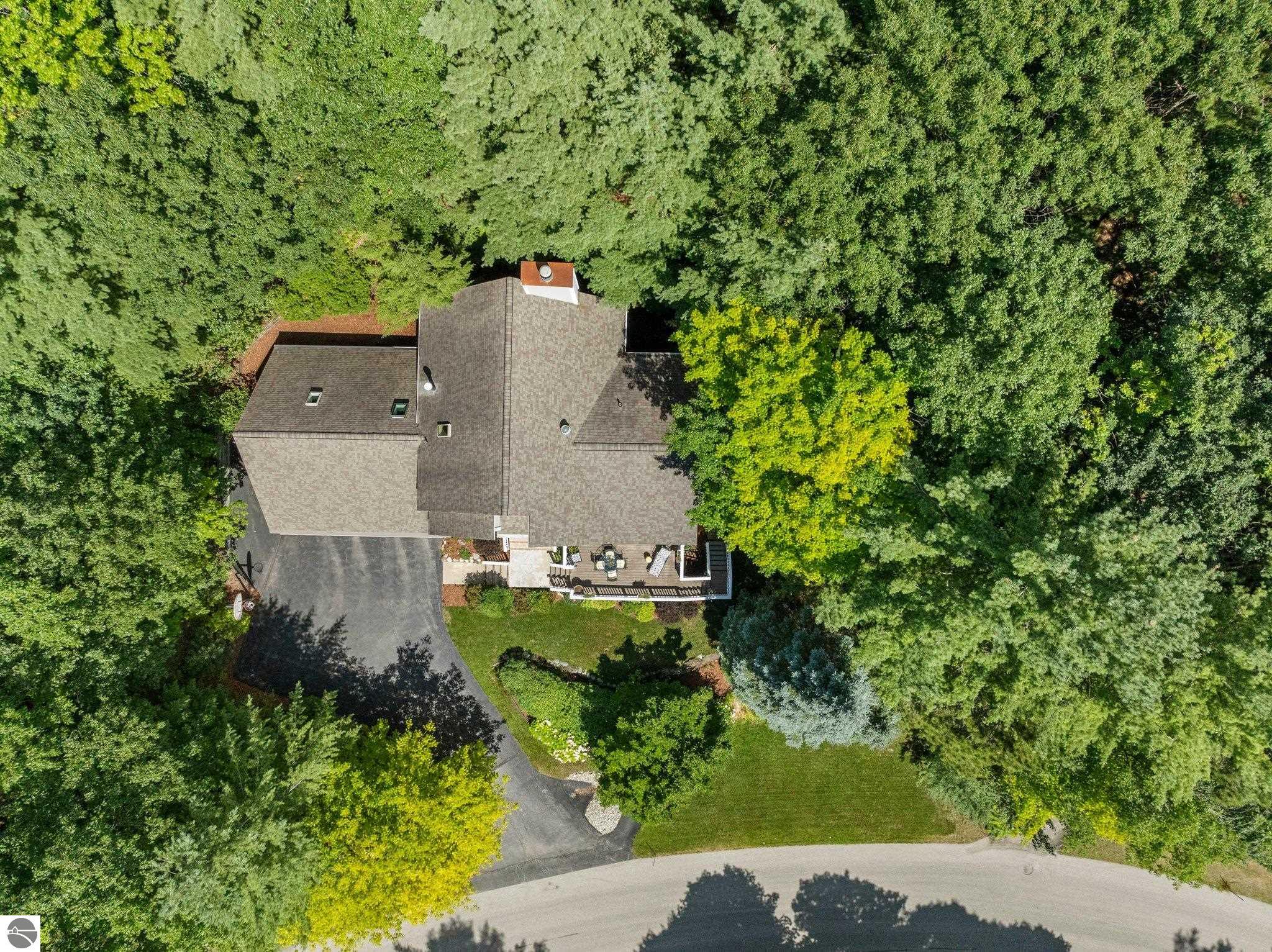 2127 E Timberlane Drive