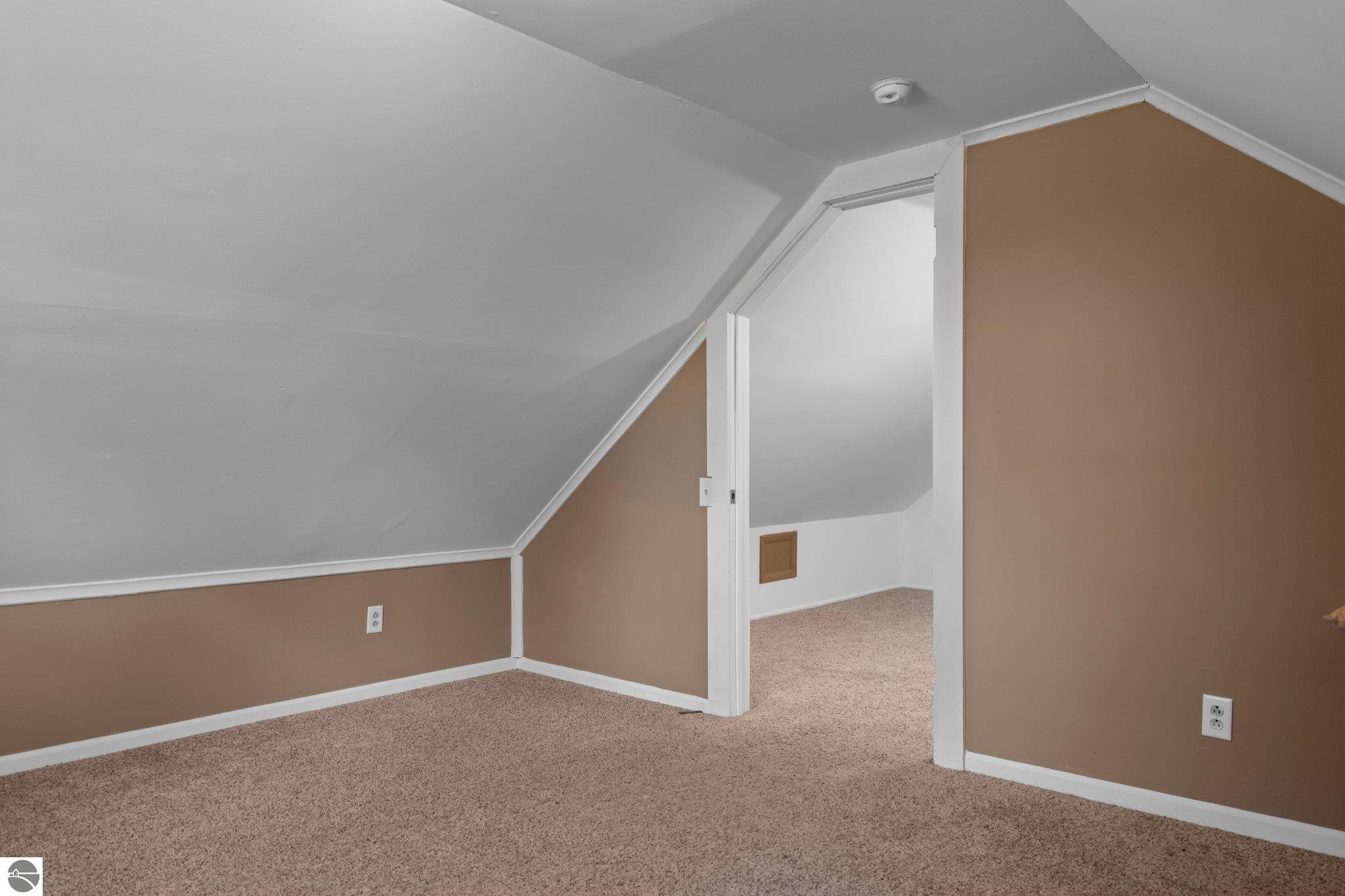 7602 Hoadley Road