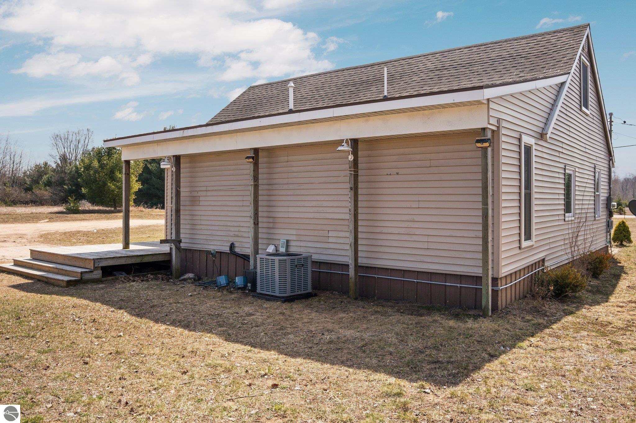 7602 Hoadley Road
