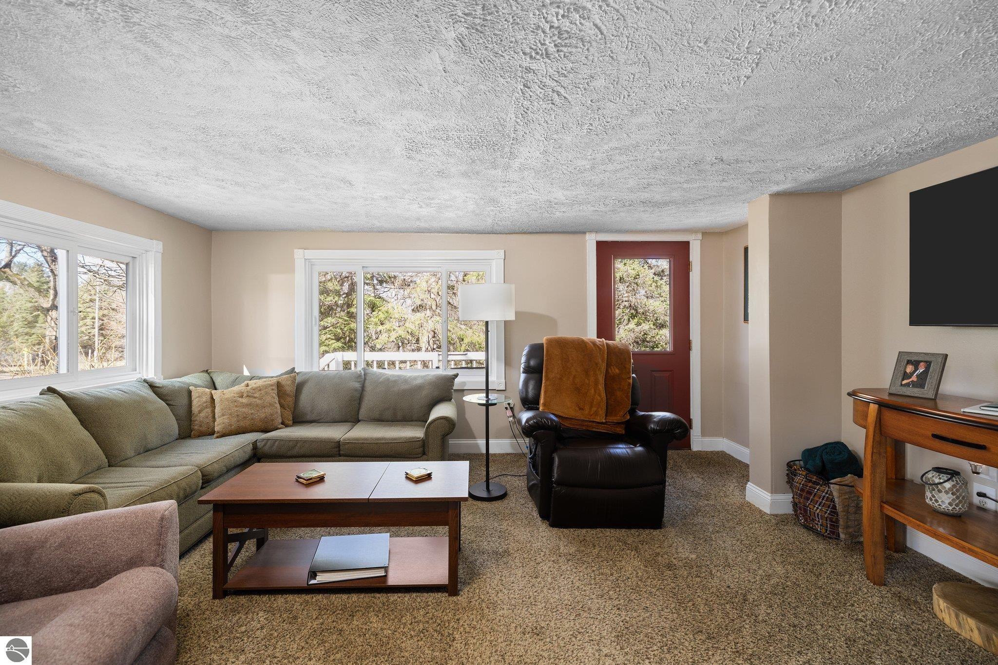 6727 Pierce Road