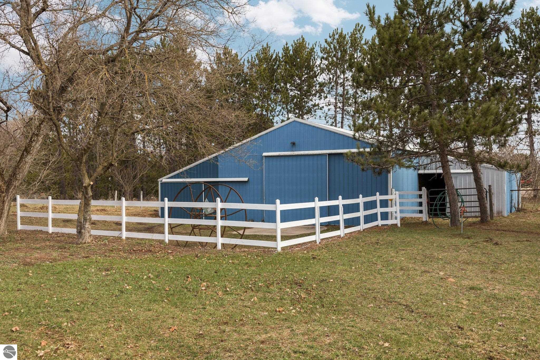 6727 Pierce Road