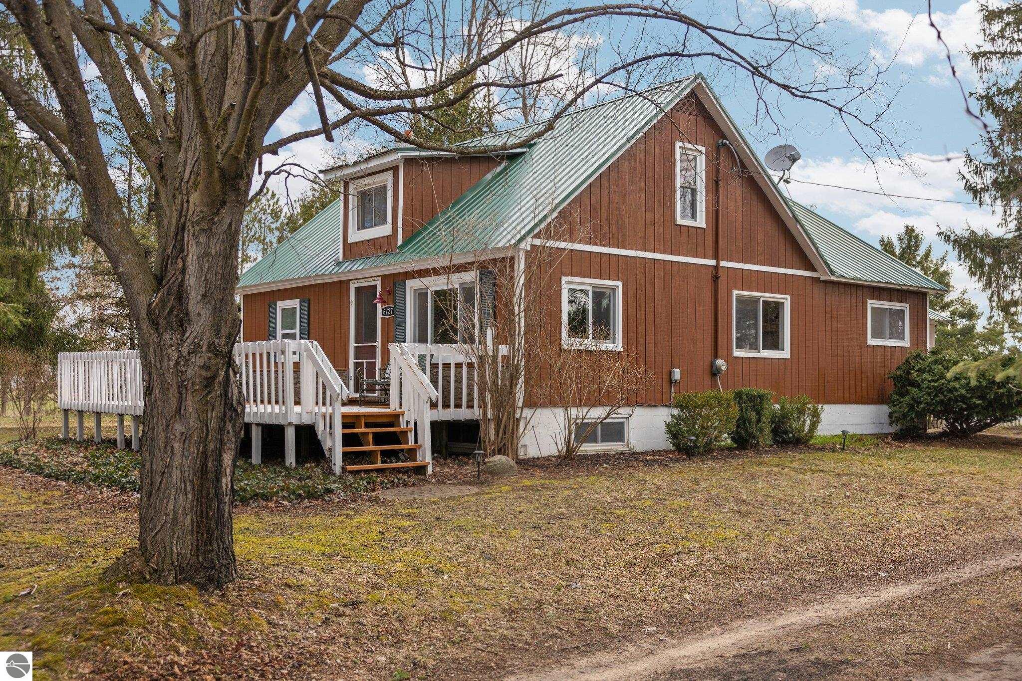 6727 Pierce Road