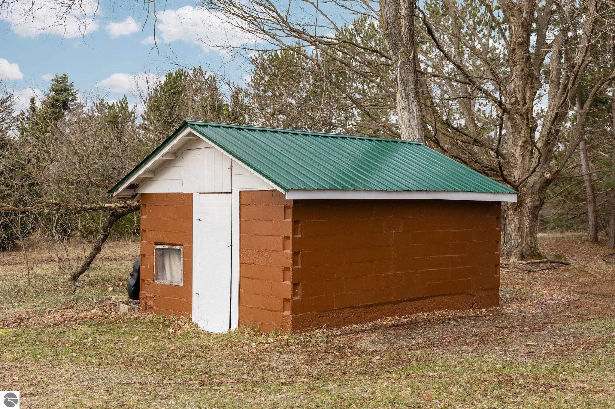 6727 Pierce Road